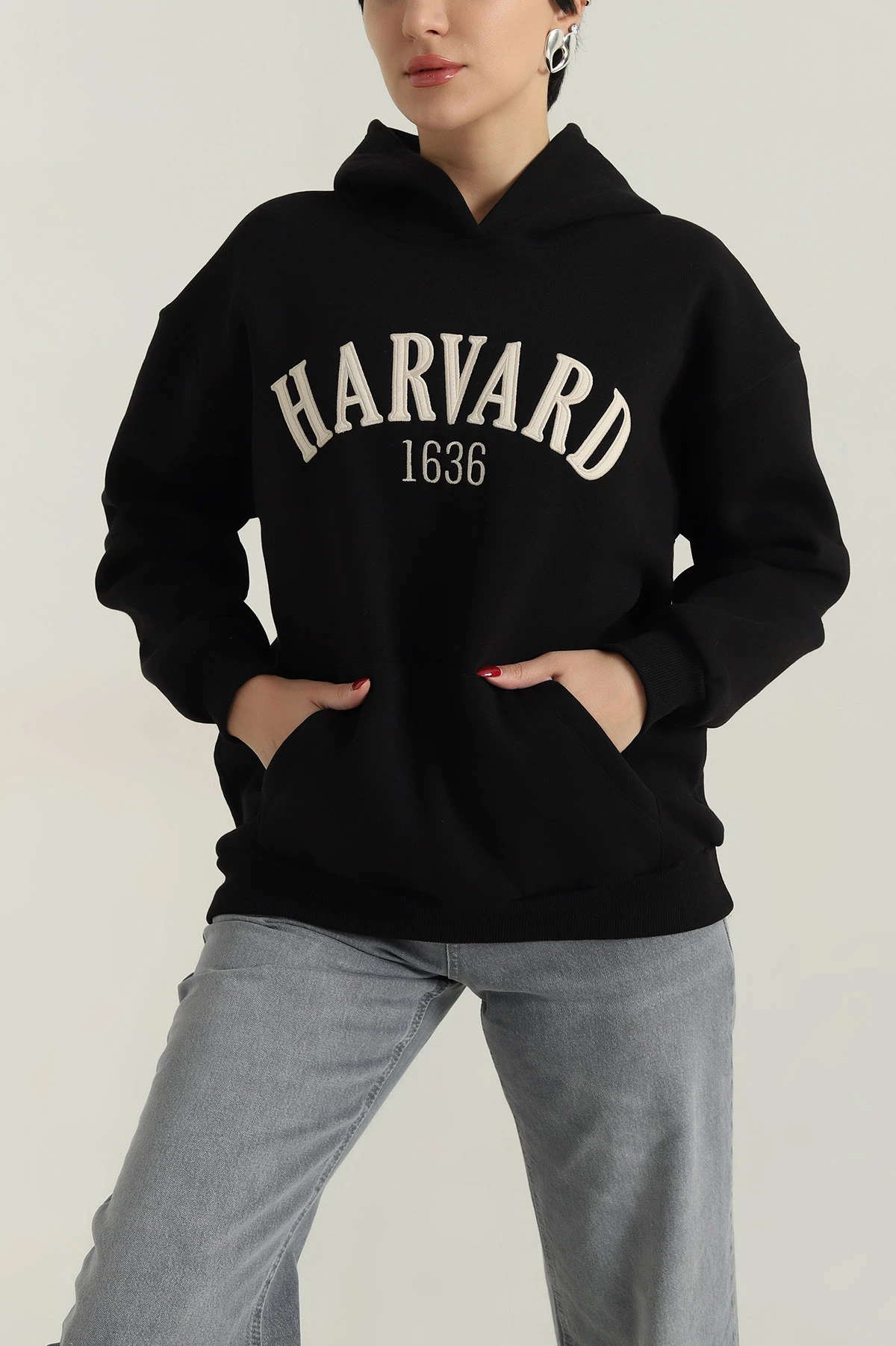 Siyah Nakışlı Kapşonlu Şardonlu Üç İp Kadın Sweat 417962