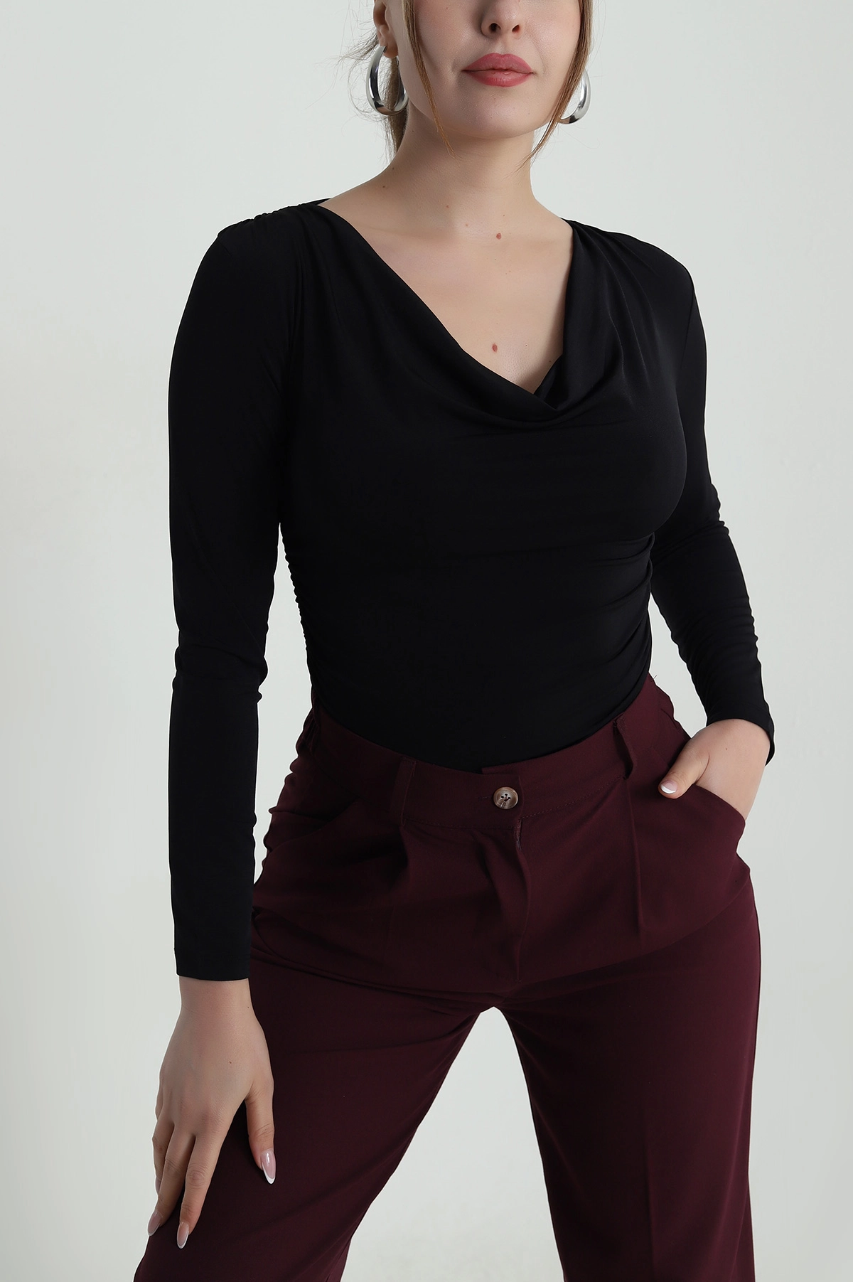Siyah Önü Dökümlü Sandy Kadın Bluz 486970