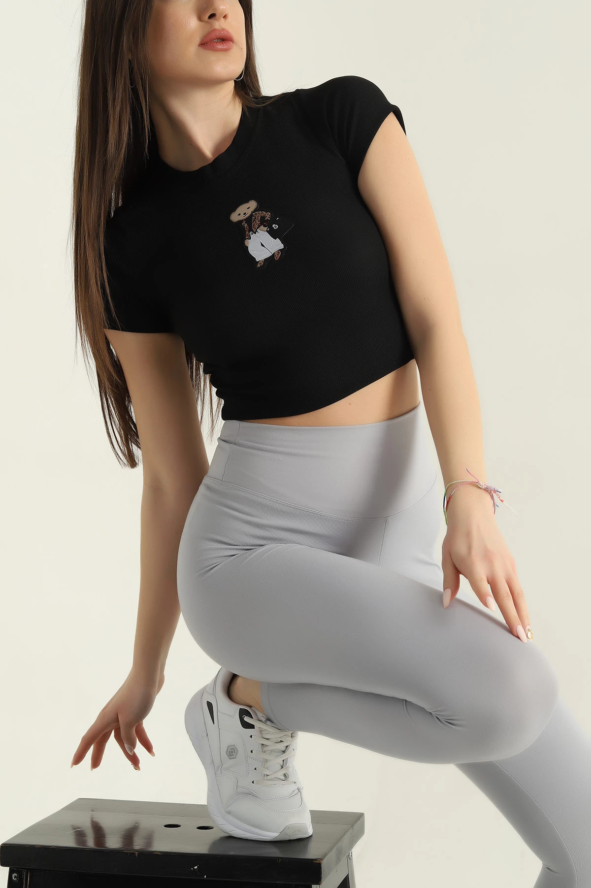 Siyah Ottoman Likralı Nakışlı Kadın Bluz 349563