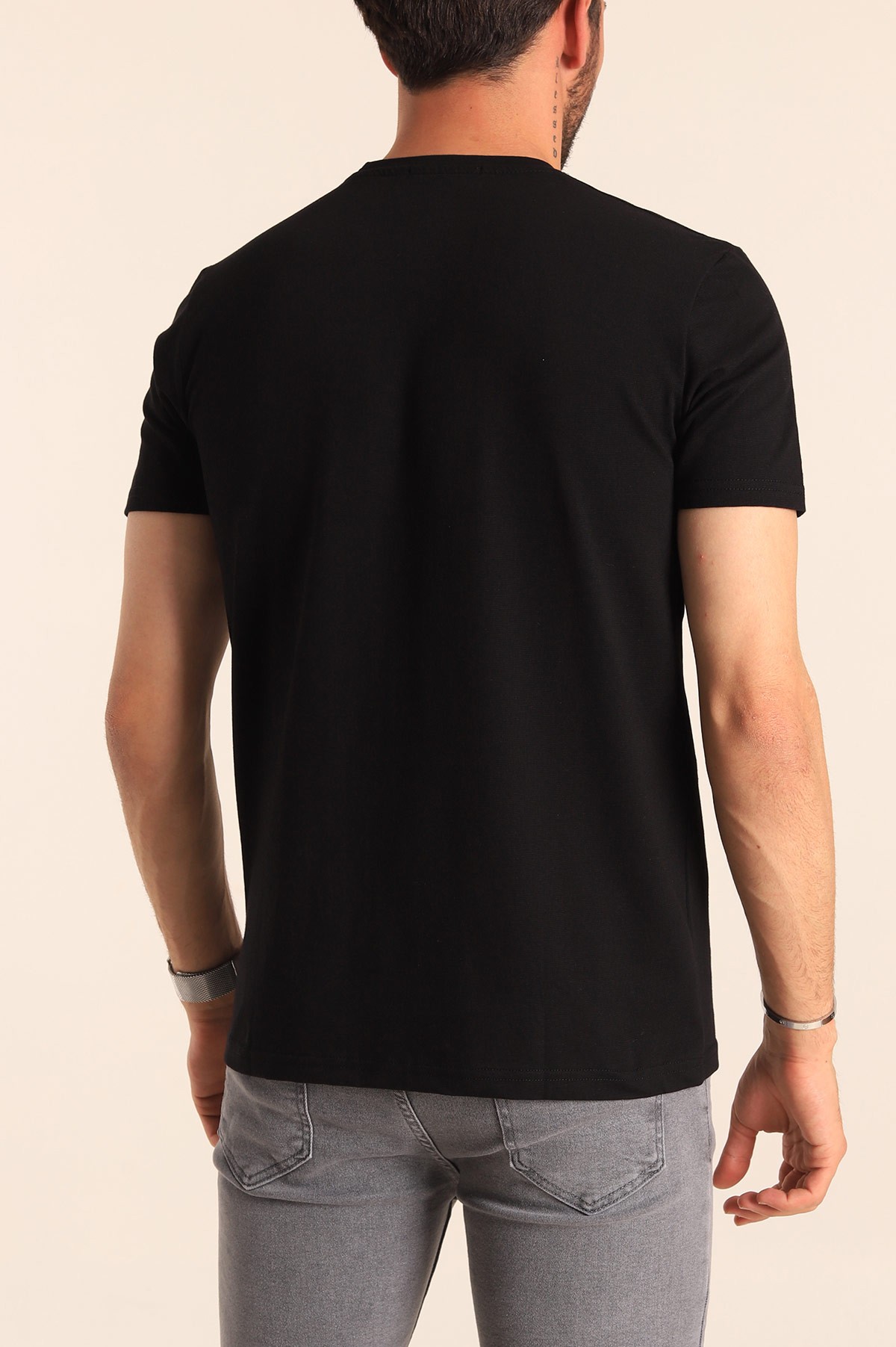 Siyah Oversize Göğüs Kabartma Yazılı Erkek Tişört 181420