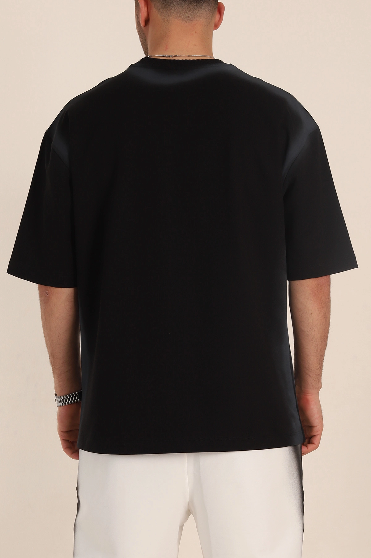 Siyah Oversize Yazı Detaylı Yıkamalı Erkek Tişört 354073