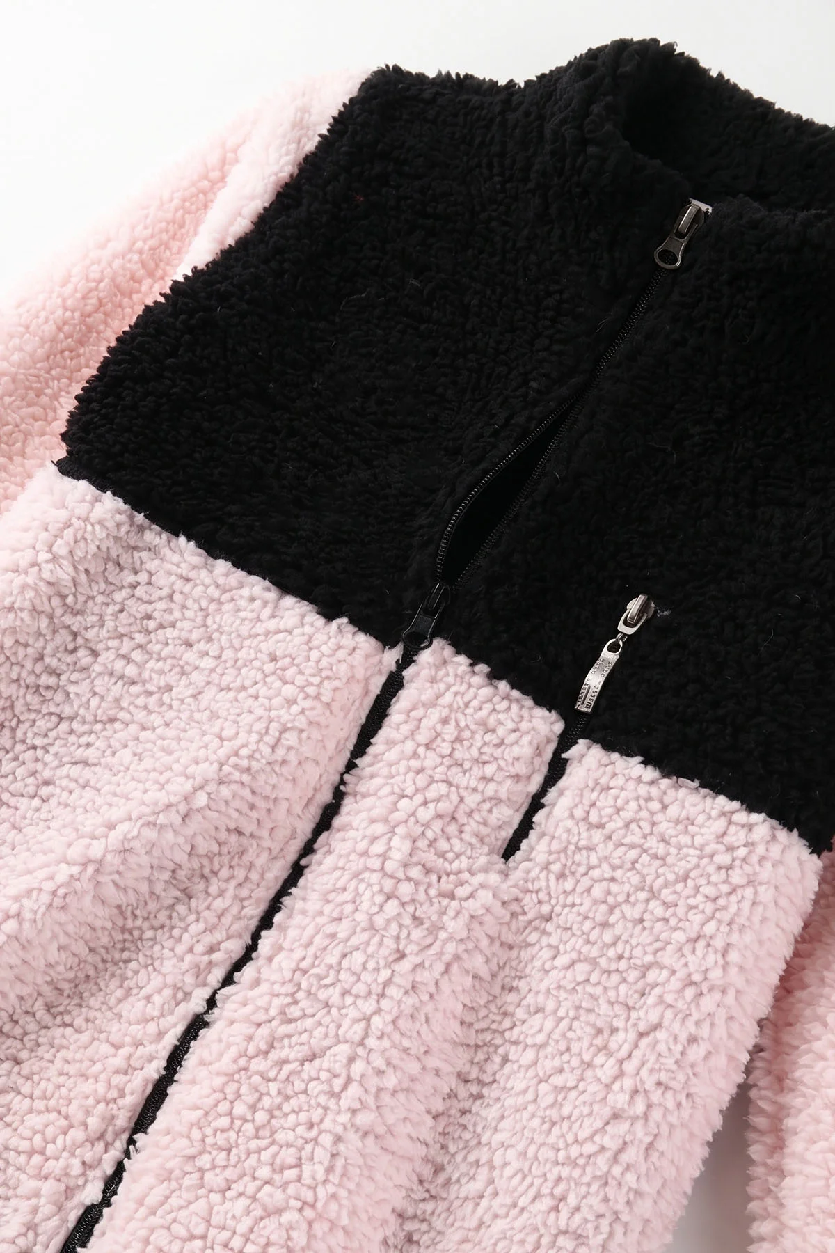 Siyah Pembe (3-12 Yaş)Parça Desenli Fermuarlı Polar Kuzu Hırka 487440