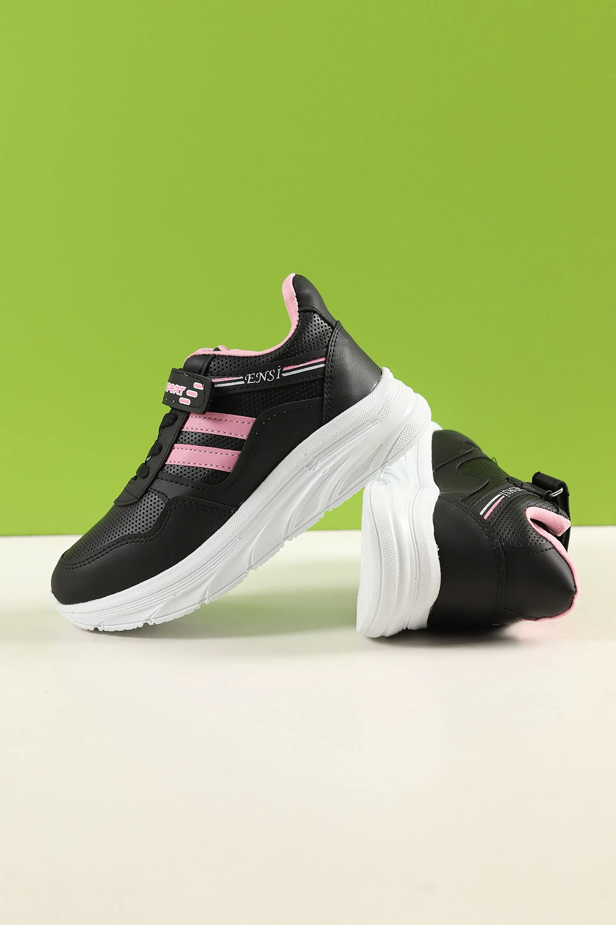 Siyah Pembe (31-35 Filet) Çizgili Kalın Taban Cırtlı Kız Çocuk Spor Ayakkabı 227996