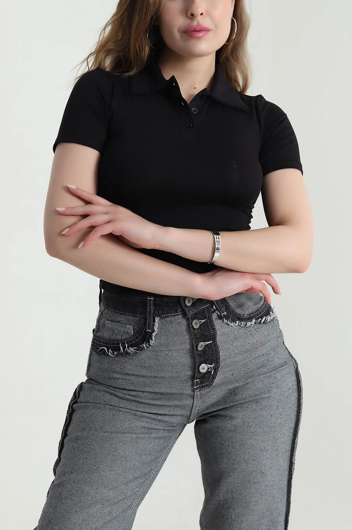 Siyah Polo Yaka Büzgülü Viskon Kadın Bluz 473790