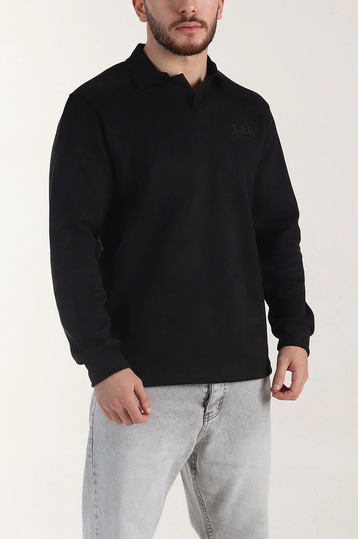 Siyah Polo Yaka Düğmeli Nakış Detaylı Erkek Sweatshirt 404861