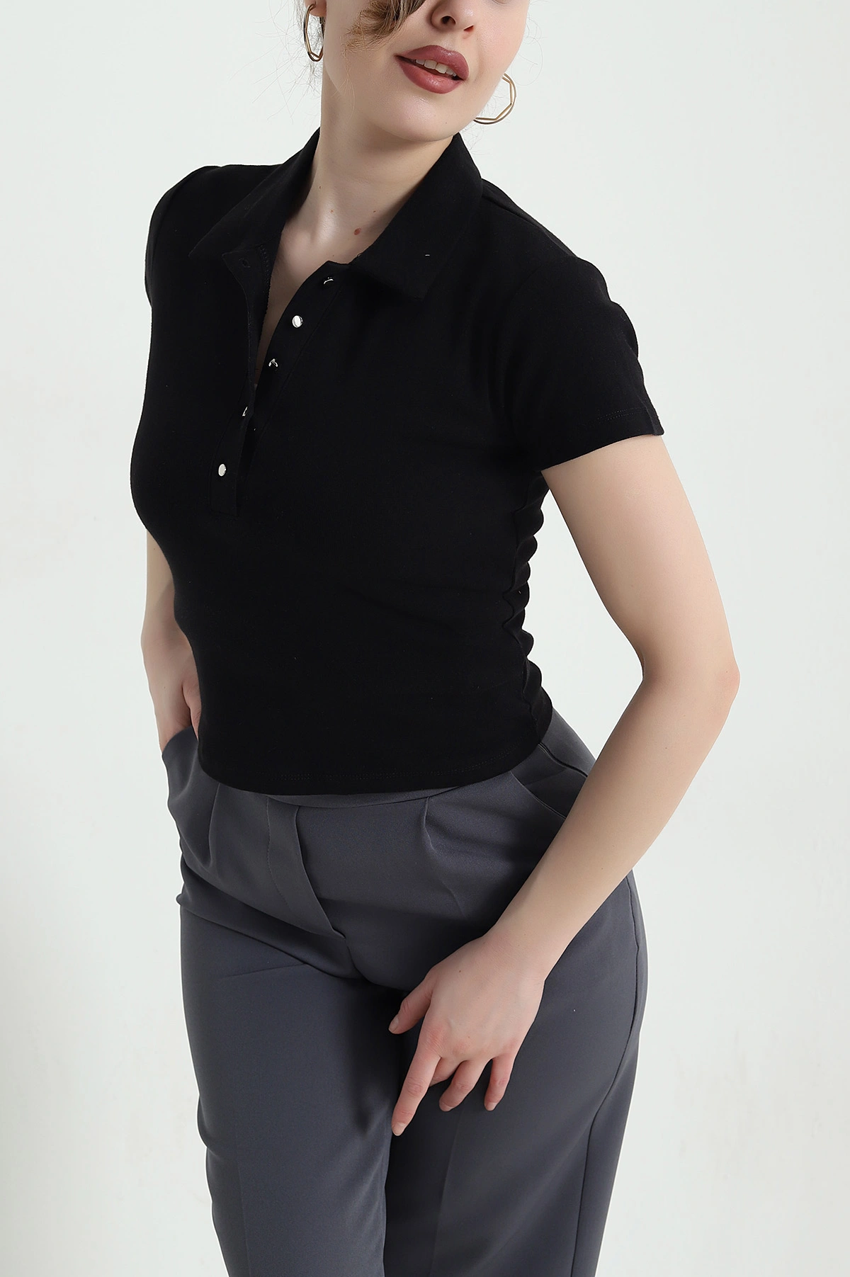 Siyah Polo Yaka Ribana Kadın Bluz 446618