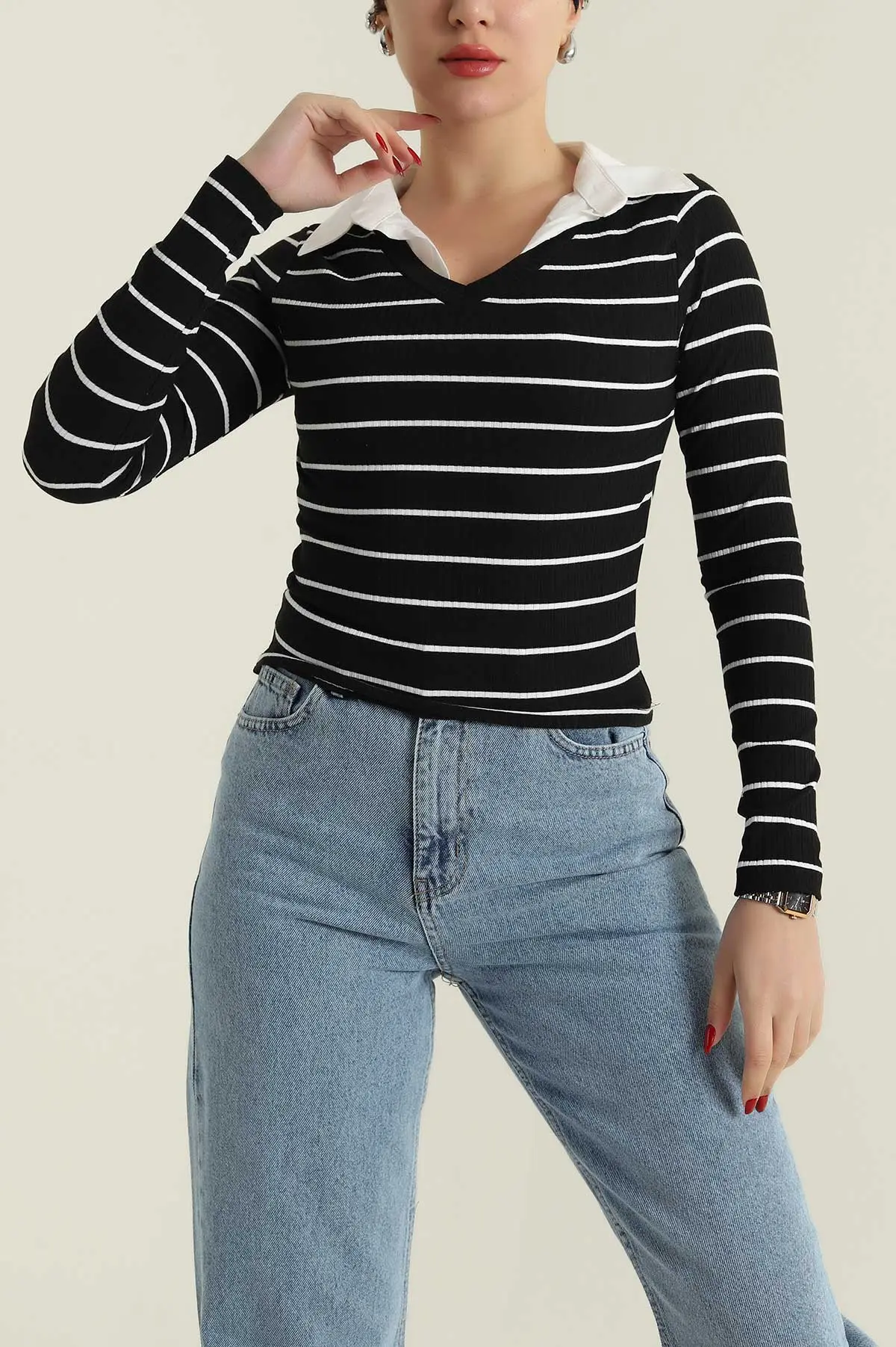 Siyah Poplin Yakalı Fitilli Kadın Bluz 426753