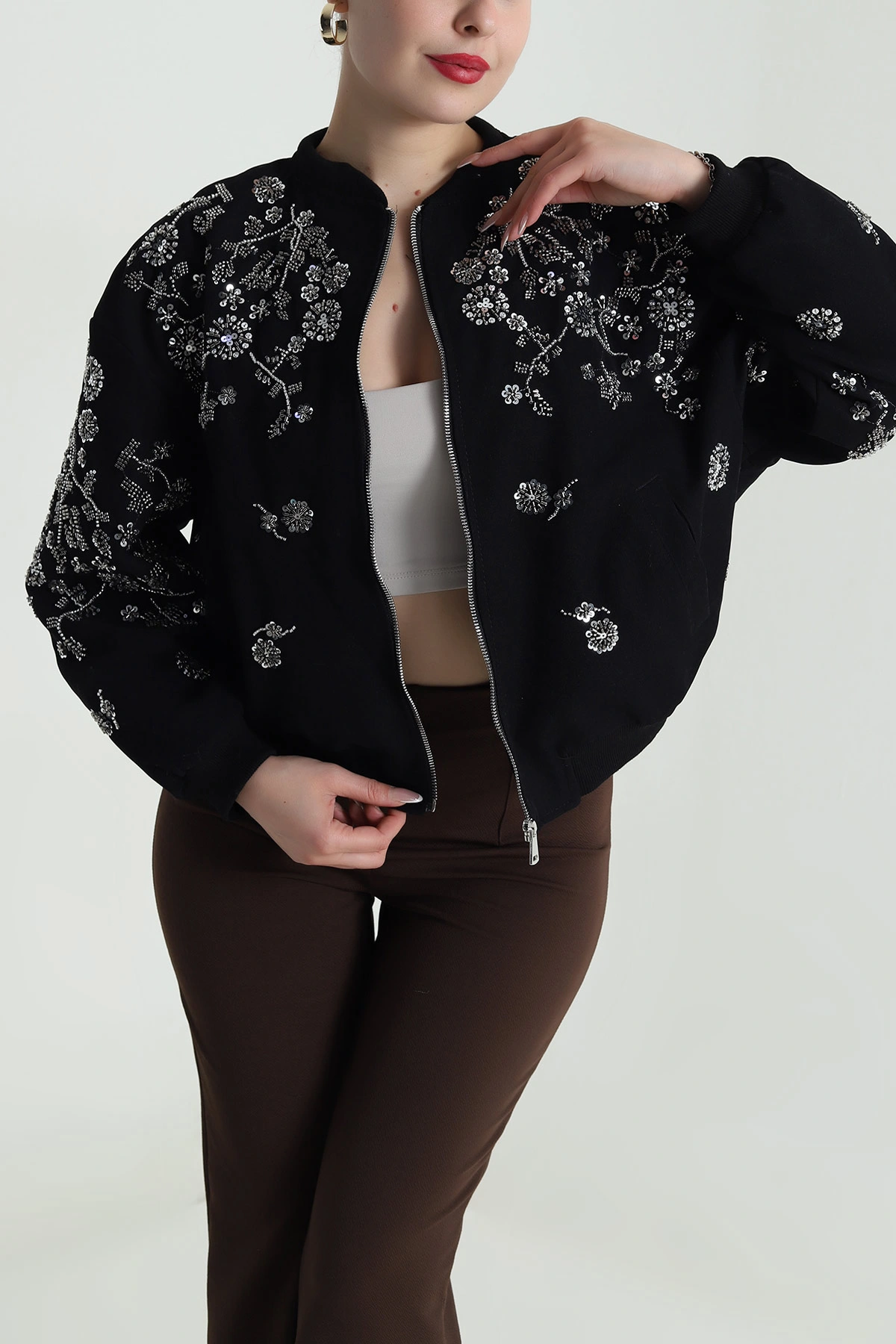 Siyah Pul Nakış Detay Işık Kadife Kadın Bomber 491564