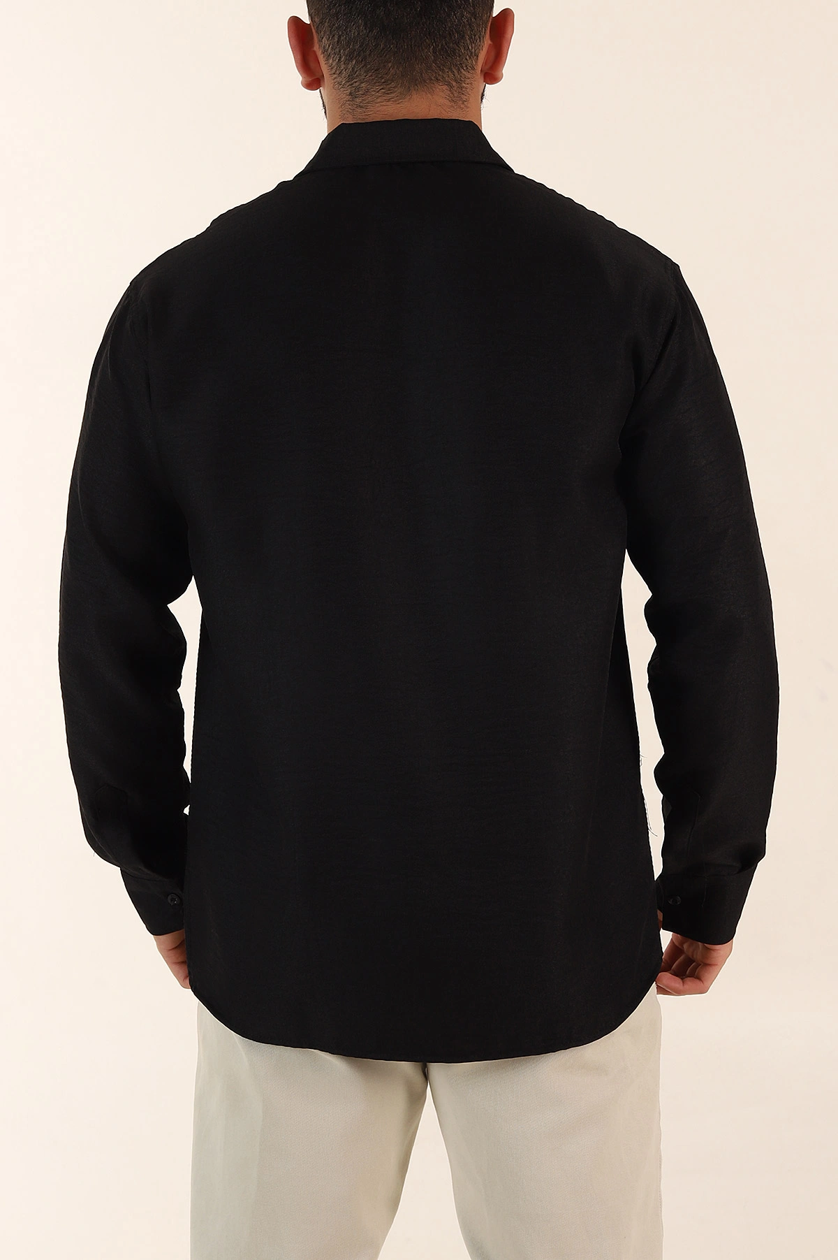 Siyah Regular Fit Ata Yaka Uzun Kollu Erkek Gömlek 369868