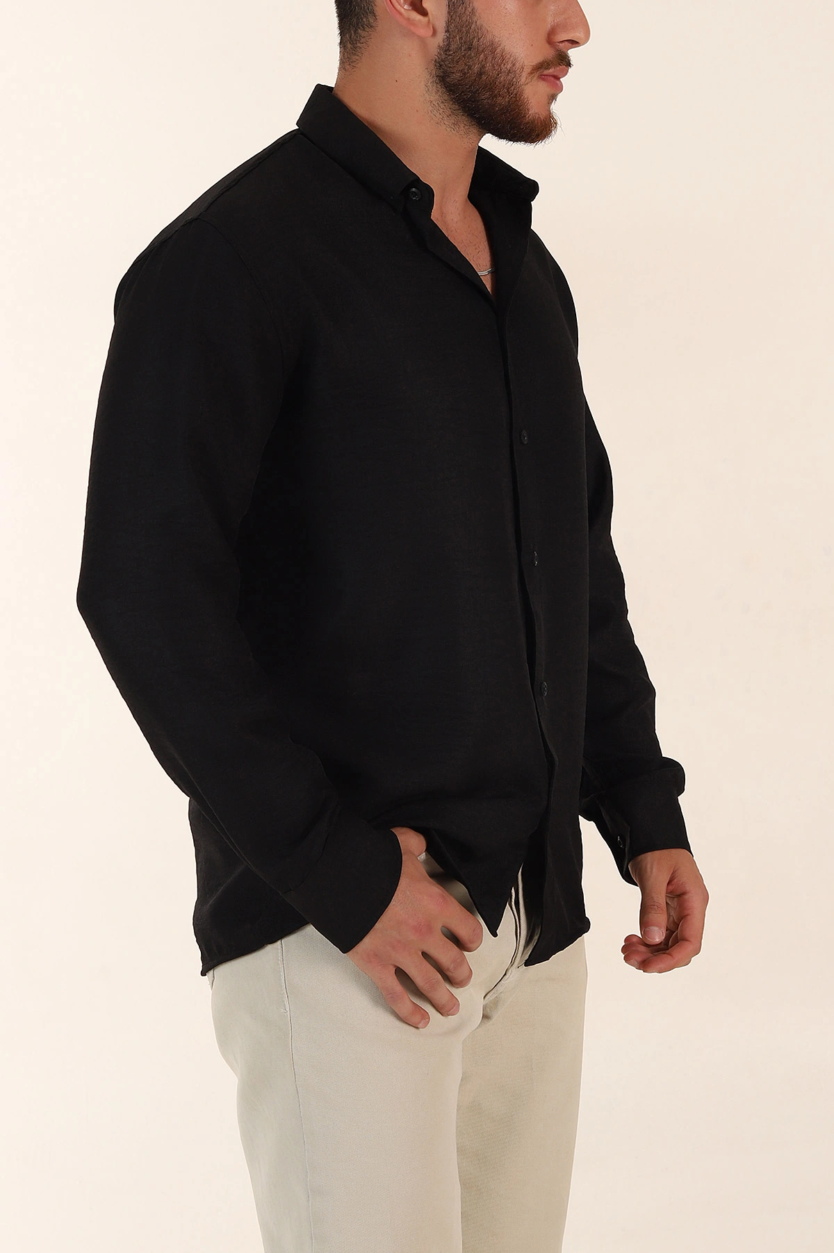 Siyah Regular Fit Ata Yaka Uzun Kollu Erkek Gömlek 369868