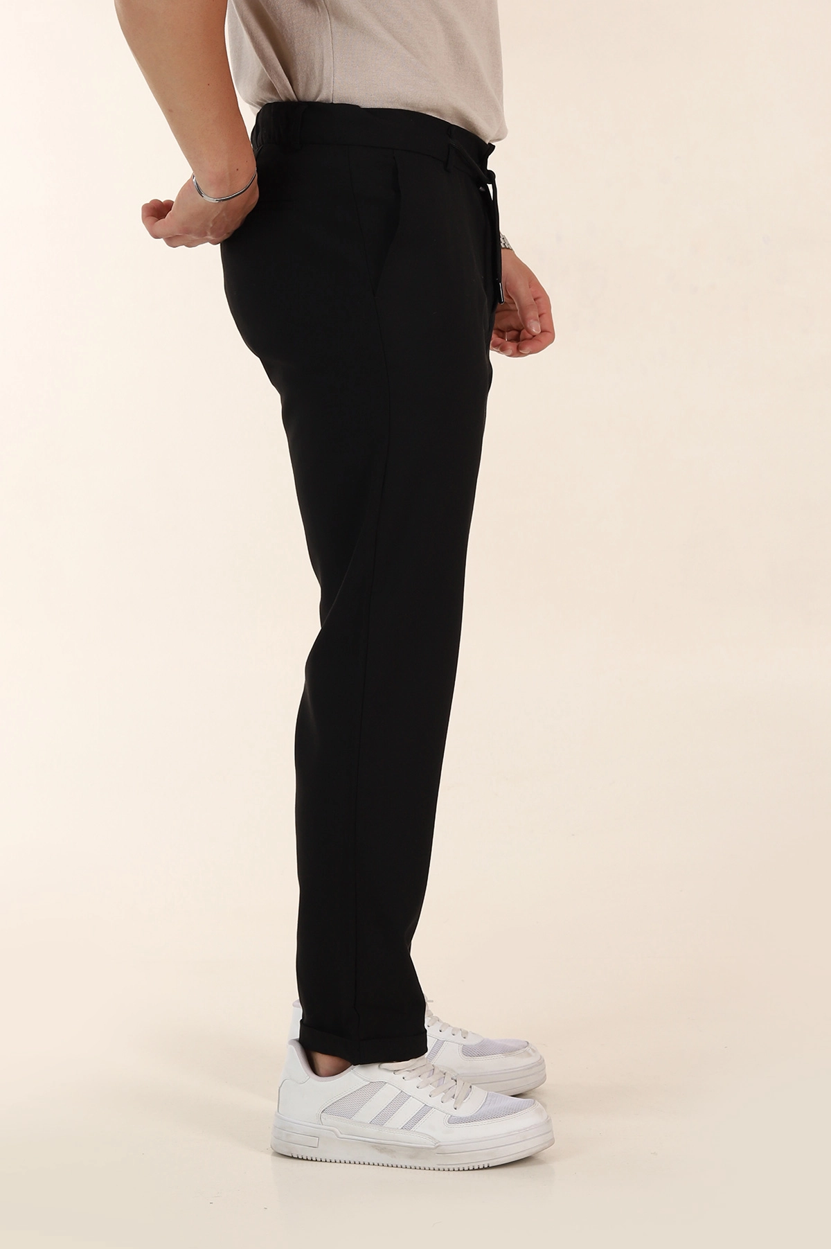 Siyah Regular Fit Bel Arkası Lastikli Duble Paça  Erkek Kumaş Pantolon 366301