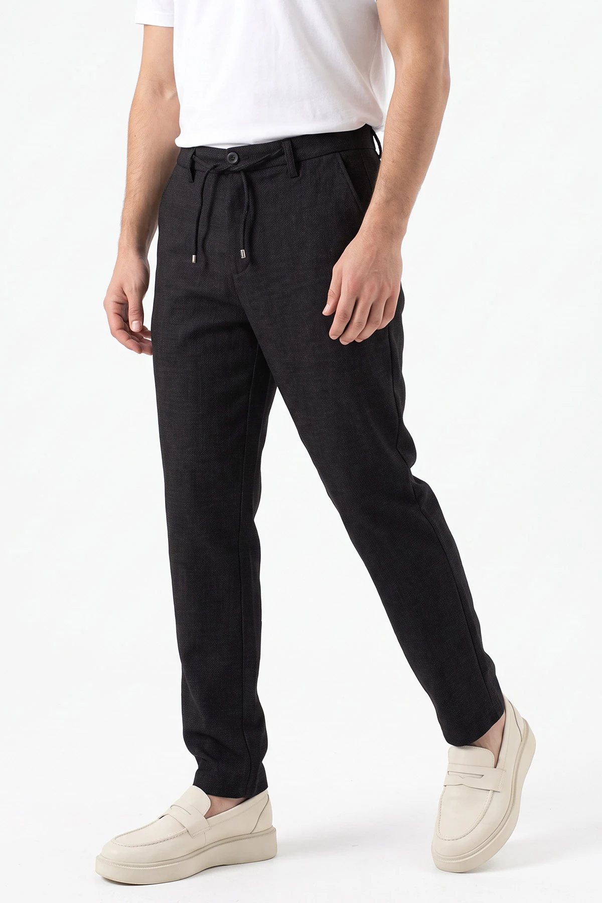 Siyah Regular Fit Belden Bağlamalı Erkek Pantolon 493175