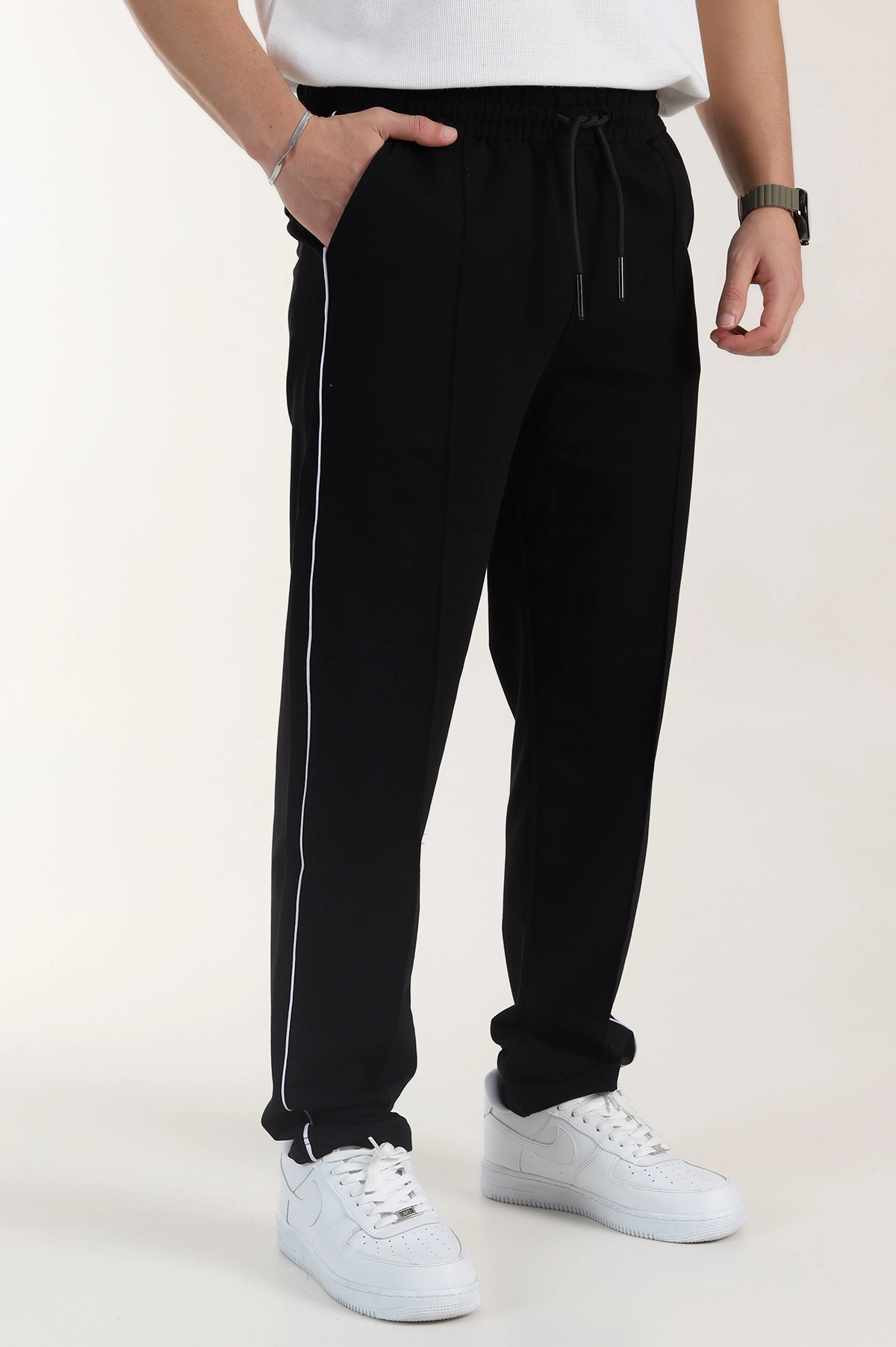 Siyah Regular Fit Çimalı Şerit Detaylı Erkek Eşofman Altı 402365