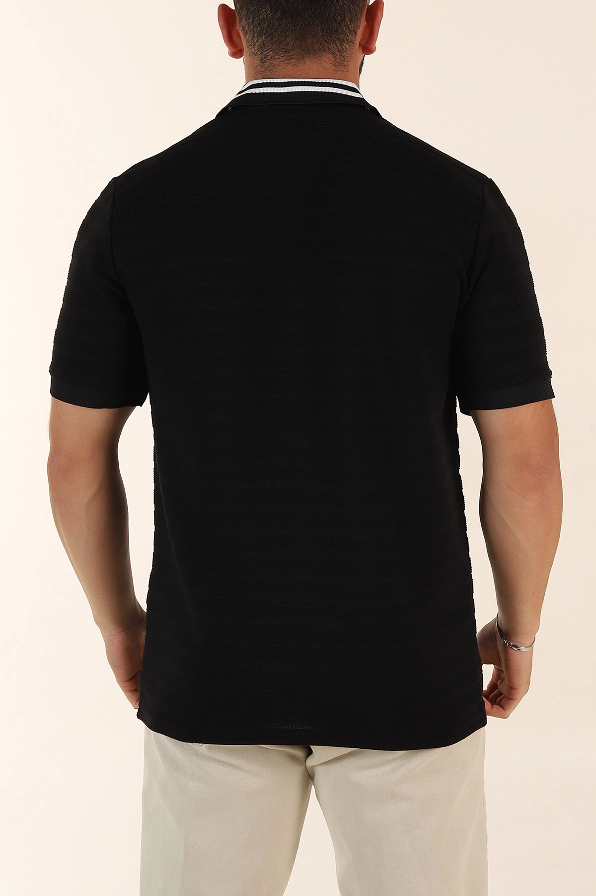 Siyah Regular Fit Çizgi Dokulu Fermuarlı Polo Yaka Erkek Triko Tişört 370052