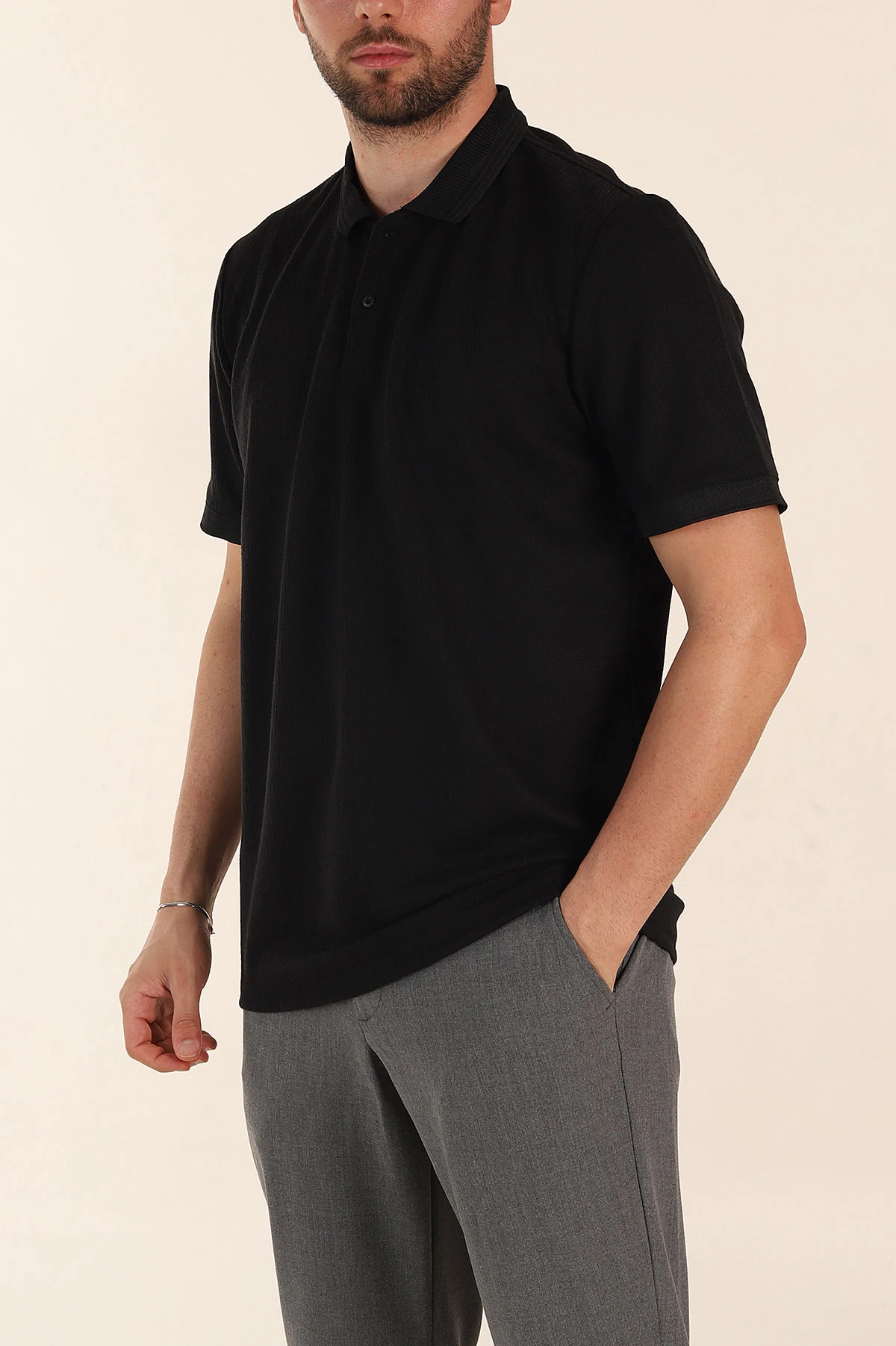 Siyah Regular Fit Dokulu Düğmeli Polo Yaka Erkek Triko Tişört 370068