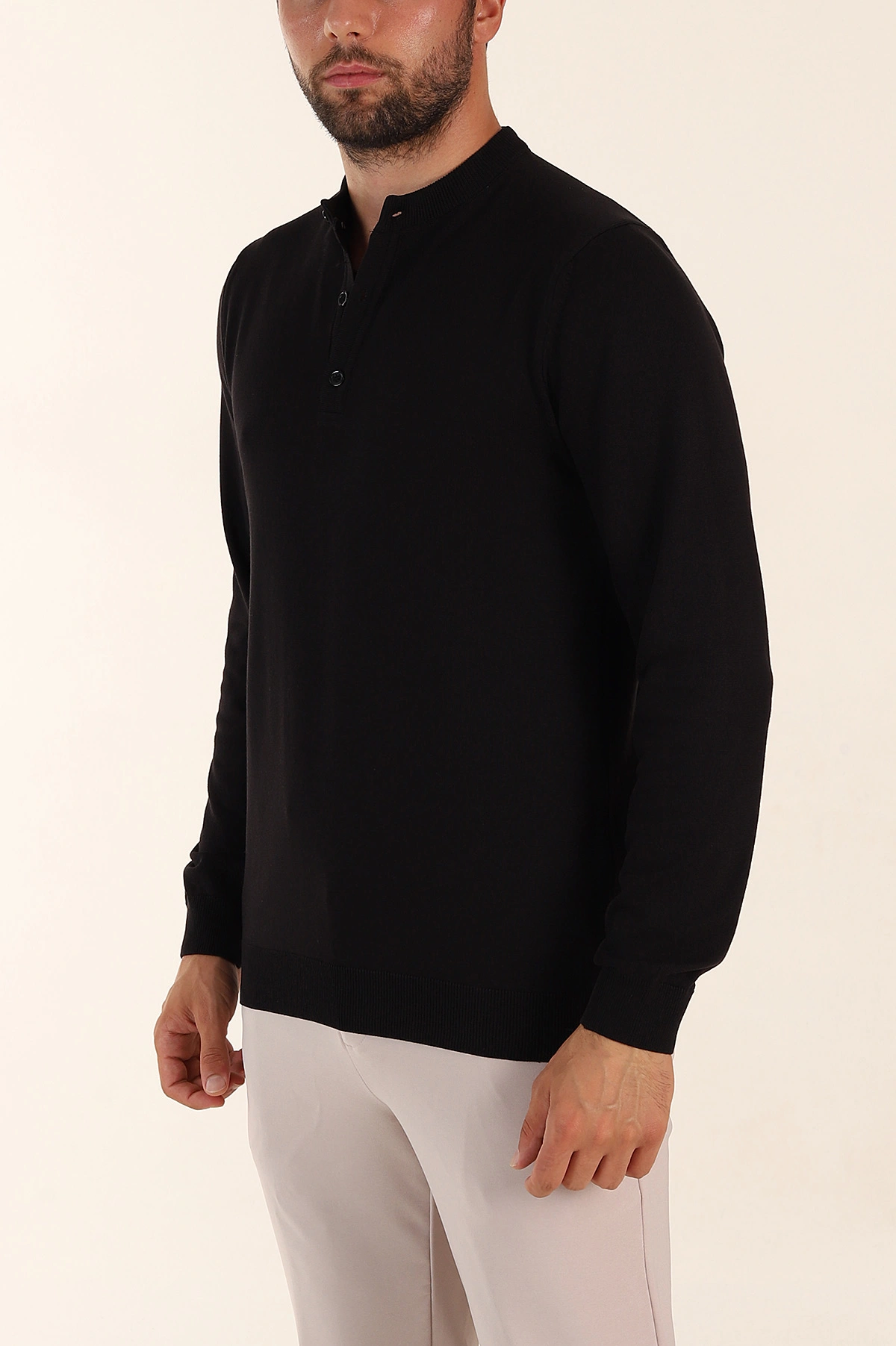 Siyah Regular Fit Düğmeli Yaka Uzun Kollu Triko 393305