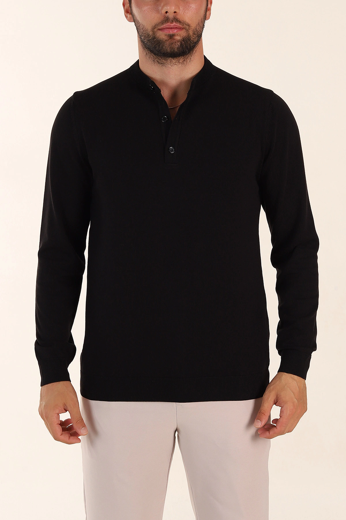 Siyah Regular Fit Düğmeli Yaka Uzun Kollu Triko 393305