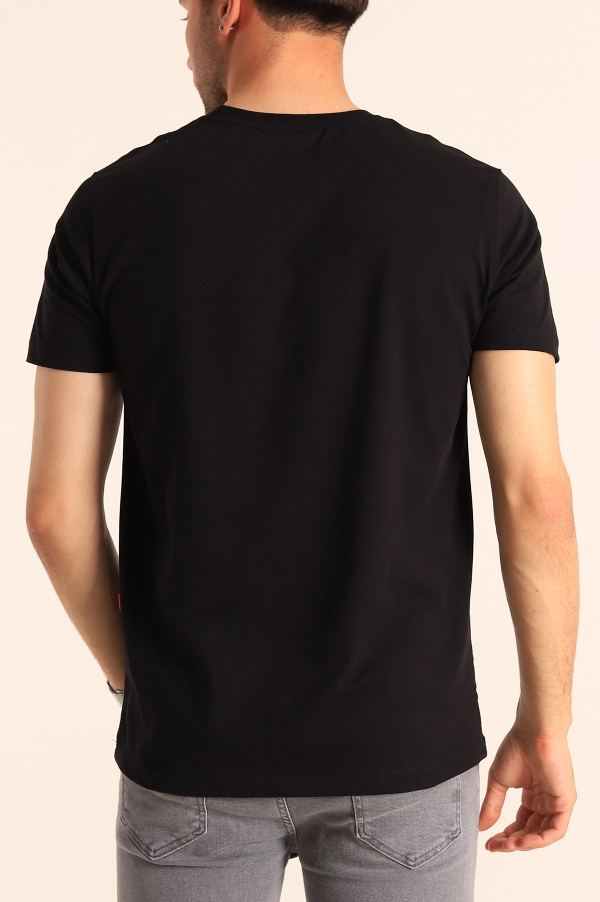 Siyah Regular Fit Kabartma Yazı Detay Erkek Tişört 182226