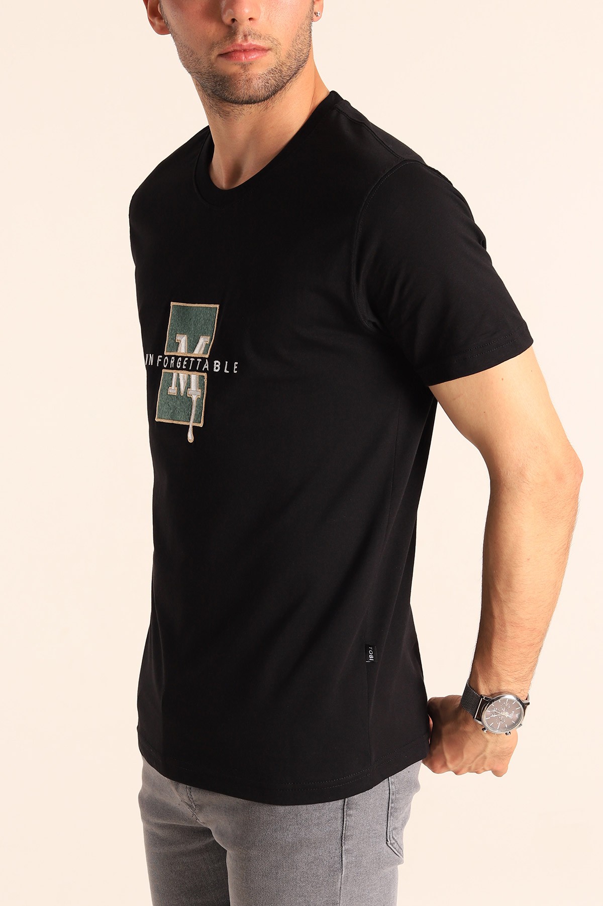 Siyah Regular Fit Logo Detay Erkek Tişört 182200