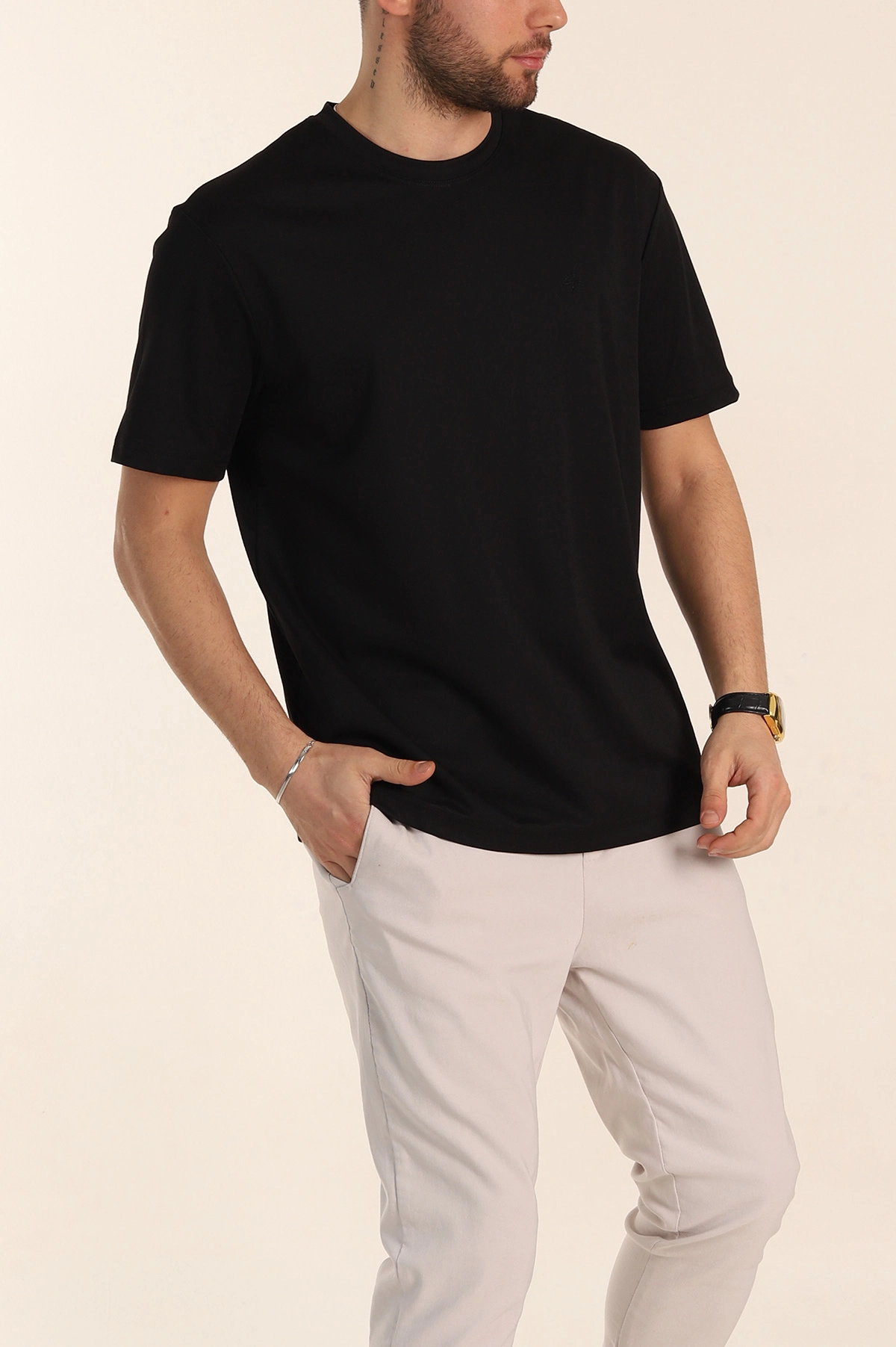 Siyah Regular Fit Nakış Logo Detaylı Basic Erkek Tişört 338452