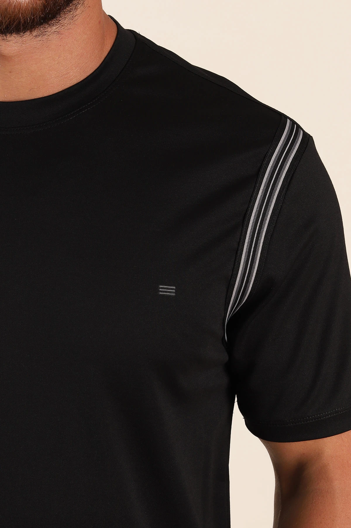 Siyah Regular Fit Omuz Şerit Detaylı Basic Erkek Tişört 338465