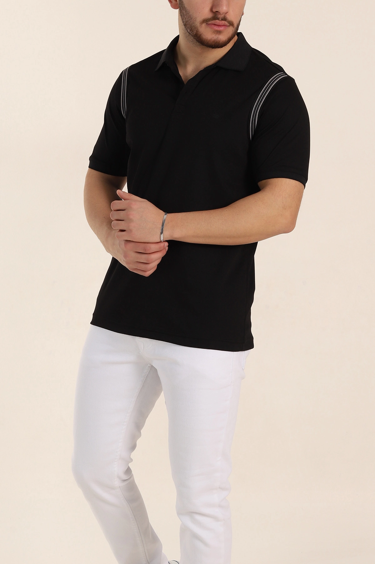 Siyah Regular Fit Omuz Şerit Detaylı Polo Yaka Erkek Tişört 338460