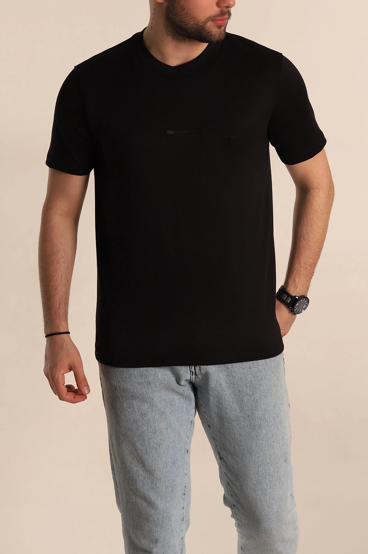 Siyah Regular Fit Plastik Baskı Detaylı Erkek Tişört 268143