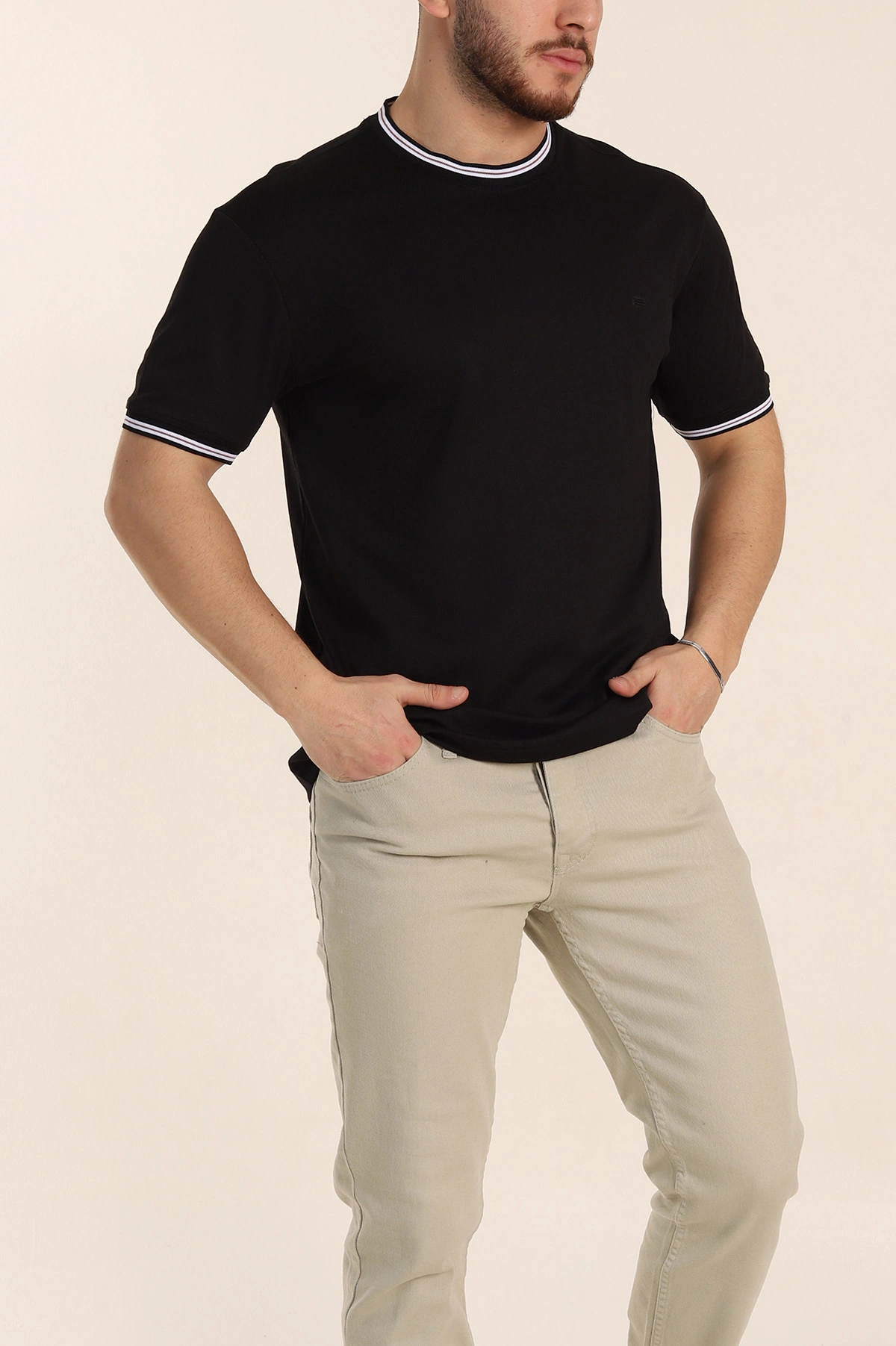 Siyah Regular Fit Triko Yaka Basic Erkek Tişört 342360