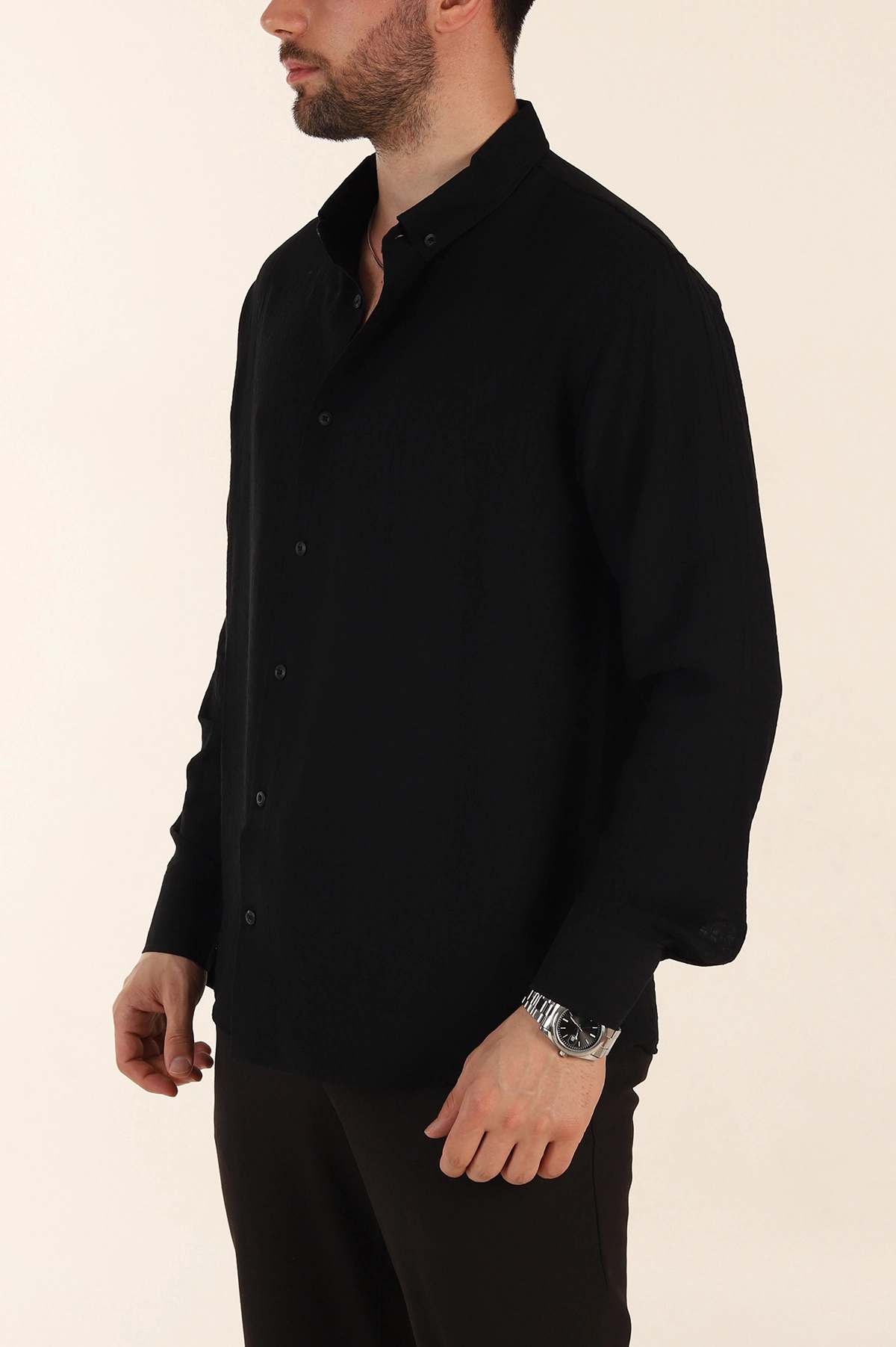 Siyah Relaxed Fit Ata Yaka Uzun Kollu Erkek Gömlek 369596