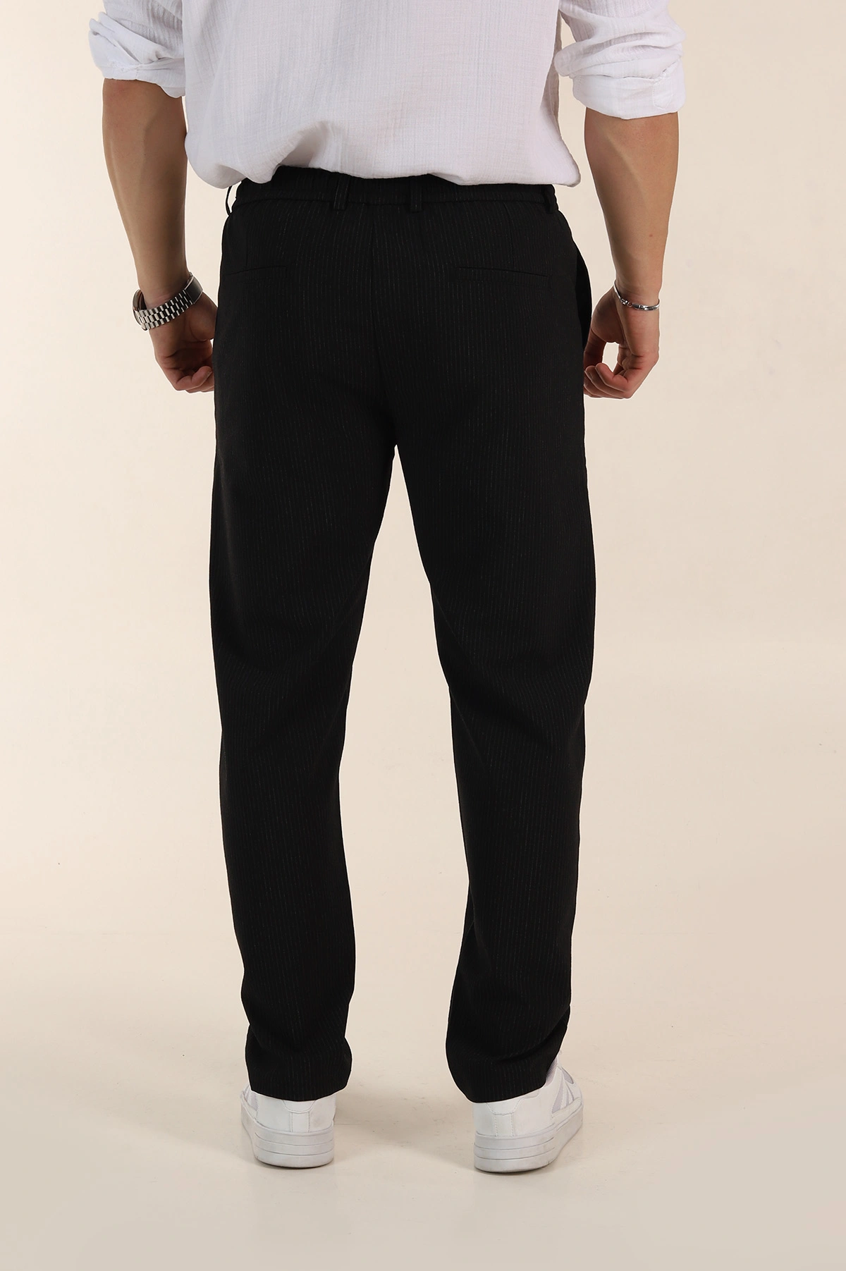 Siyah Relaxed Fit Çizgili Bel Arkası Lastikli Erkek Pantolon 362592