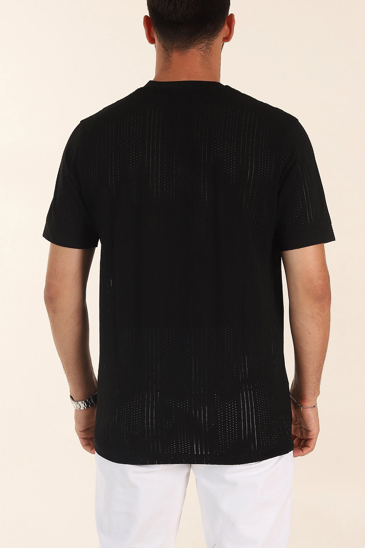 Siyah Relaxed Fit Delikli Tasarım Yazı Detay Erkek Tişört 373075