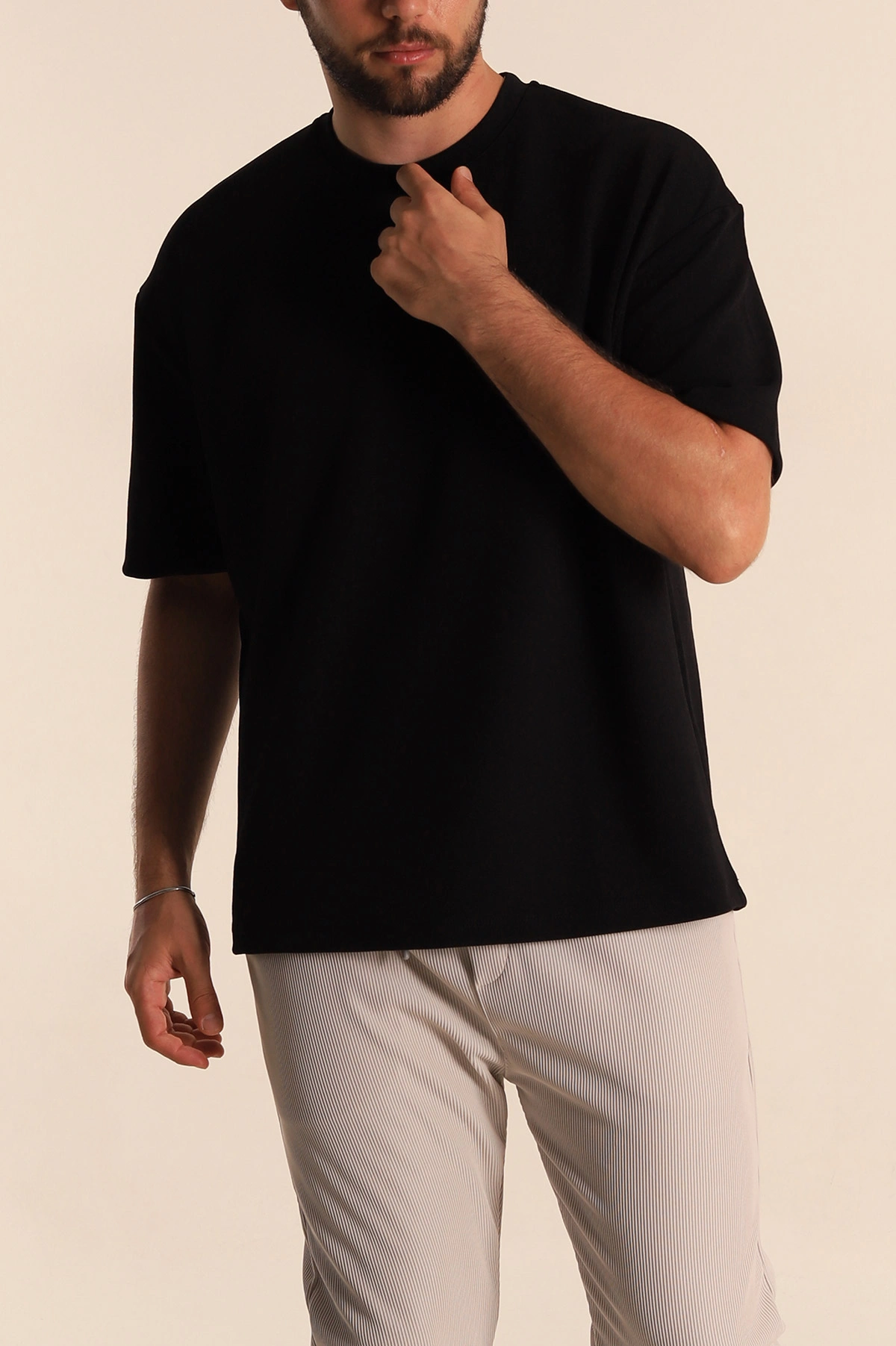 Siyah Relaxed Fit Dokulu Basic Erkek Tişört 278882