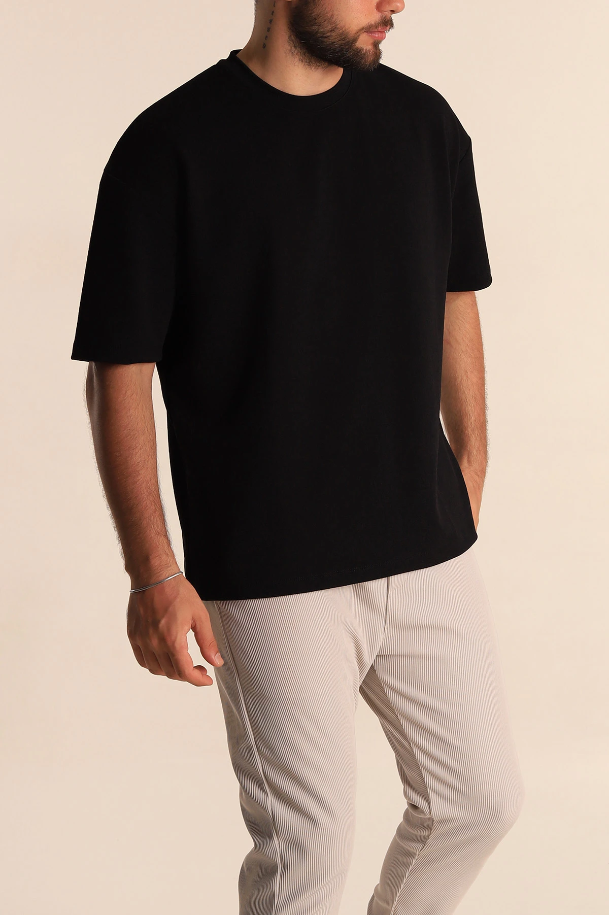Siyah Relaxed Fit Dokulu Basic Erkek Tişört 278882