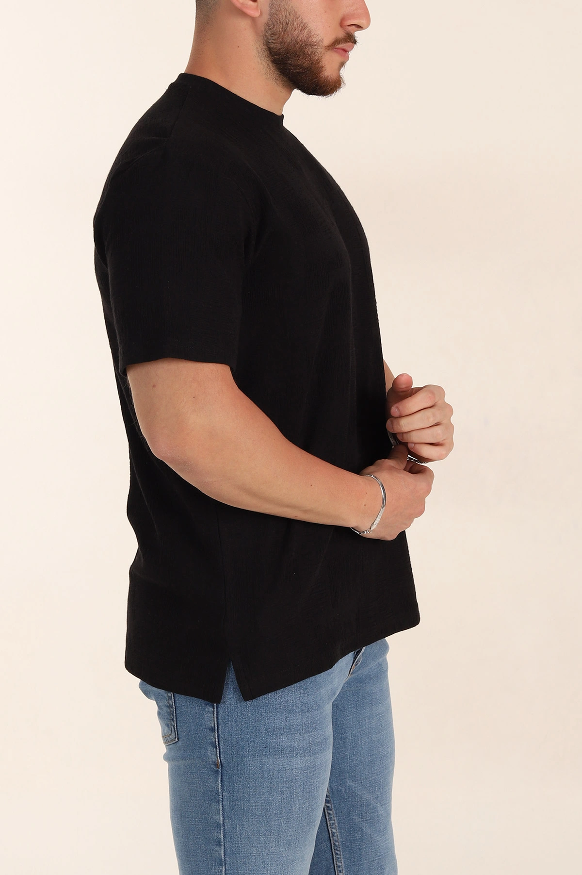 Siyah Relaxed Fit Dokulu Erkek Tişört 358013
