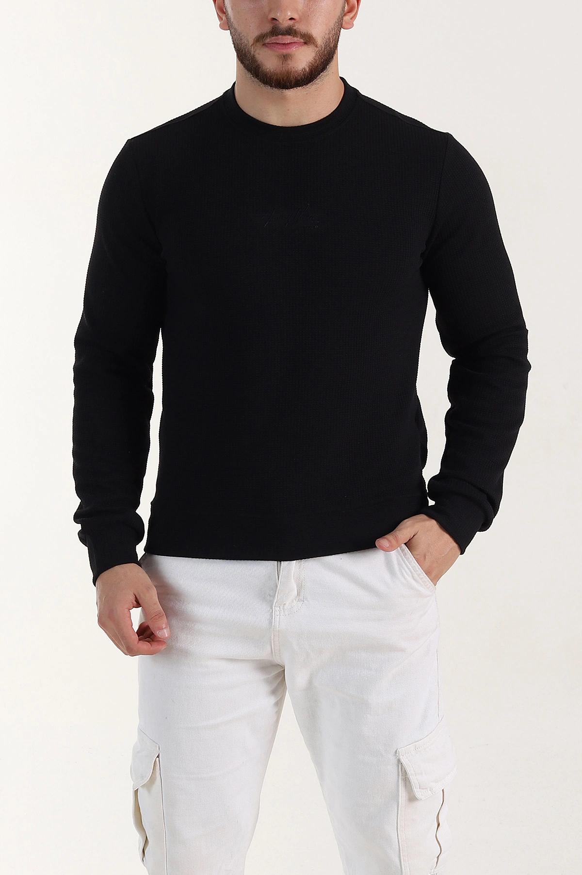 Siyah Relaxed Fit Dokulu Kabartma Yazı Detaylı Erkek Sweatshirt 398547