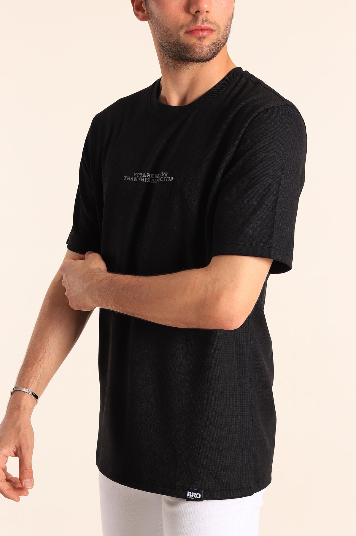 Siyah Relaxed Fit Dokulu Slogan Baskılı Erkek Tişört 186768