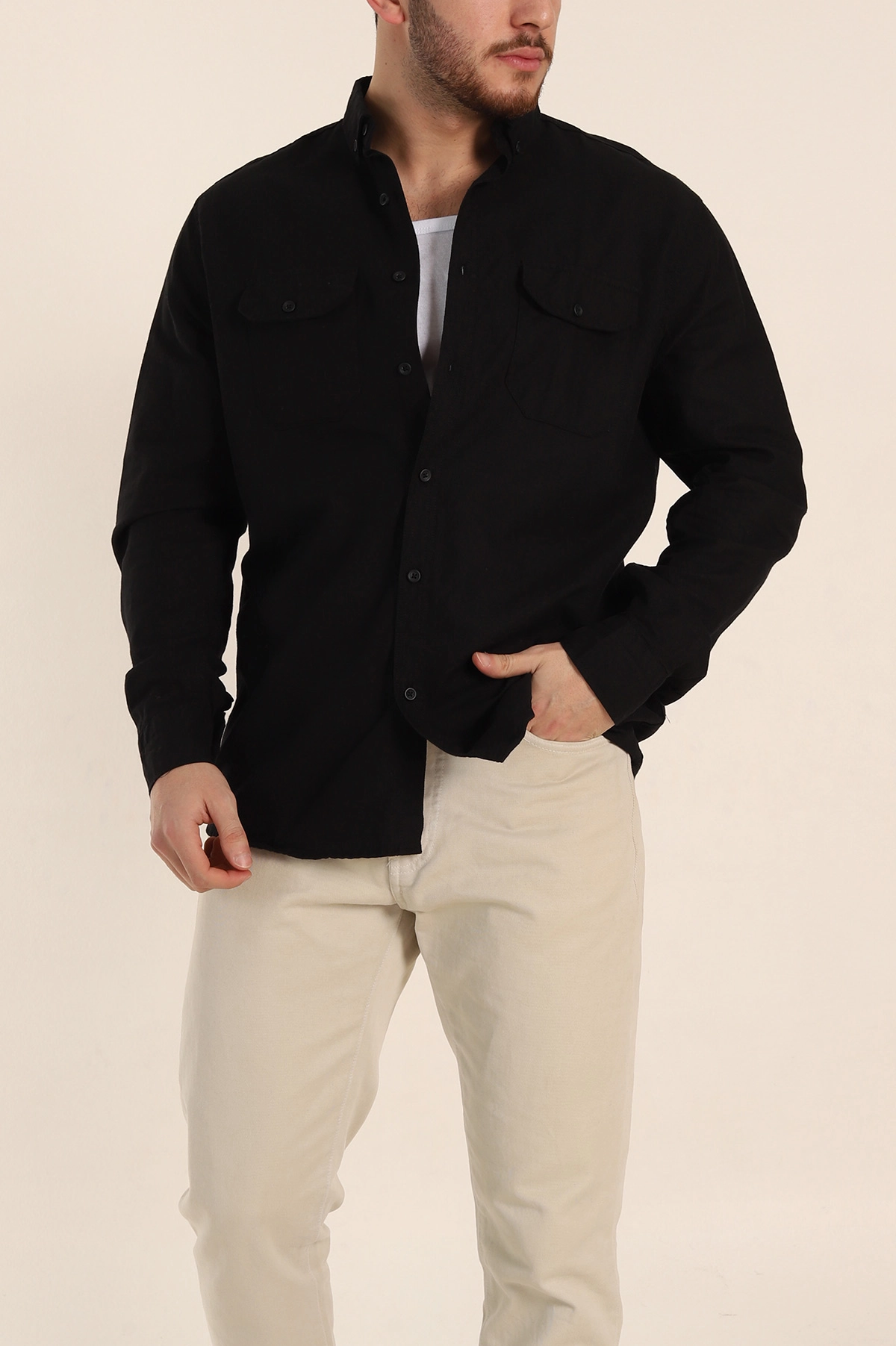 Siyah Relaxed Fit Gabardin Çift Cep Detaylı Ata Yaka Erkek Gömlek 339101