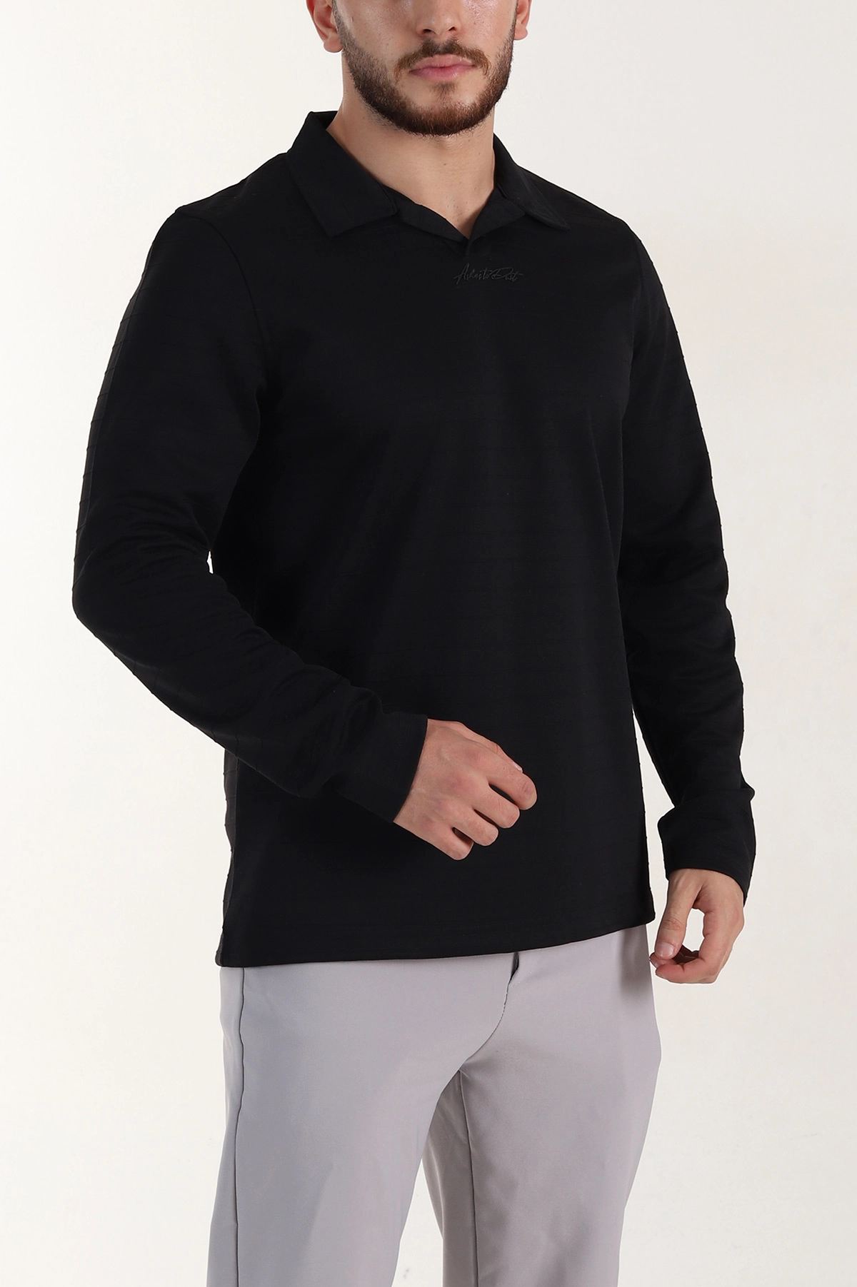 Siyah Relaxed Fit Jakarlı Kumaş Yazı Detaylı Polo Yaka Erkek Sweatshirt 399447