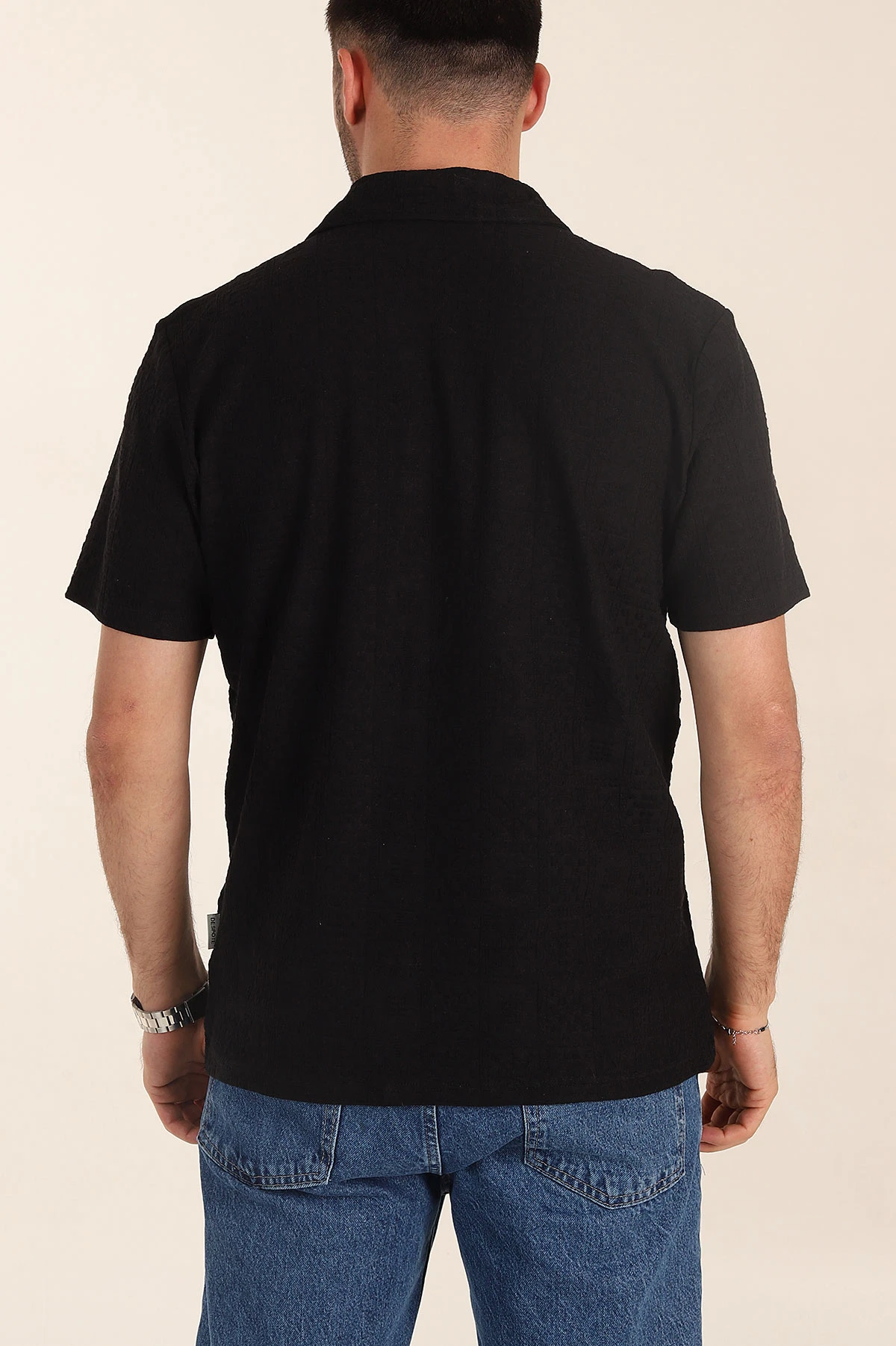 Siyah Relaxed Fit Kabartma Desenli Patlı Polo Yaka Erkek Tişört 358021