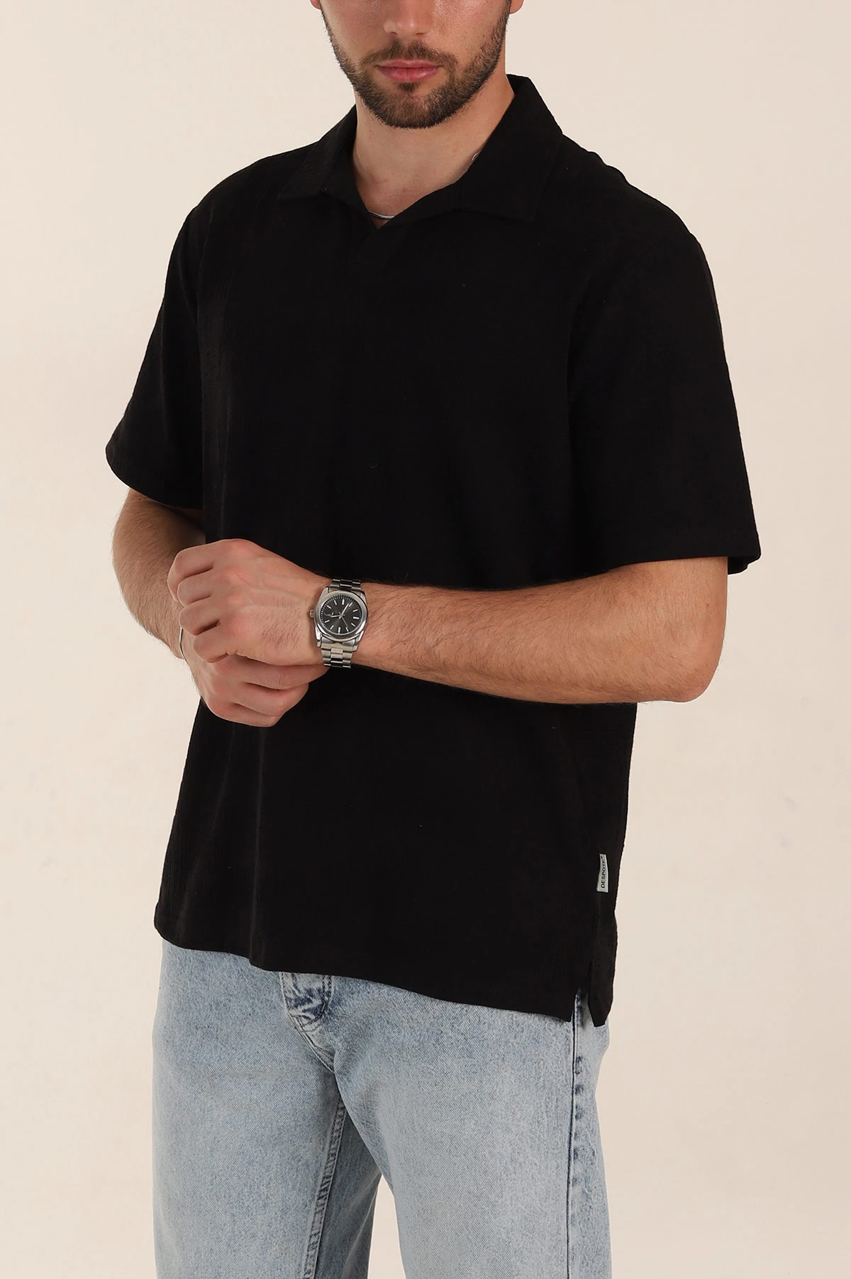 Siyah Relaxed Fit Kabartma Desenli Patlı Polo Yaka Erkek Tişört 358098