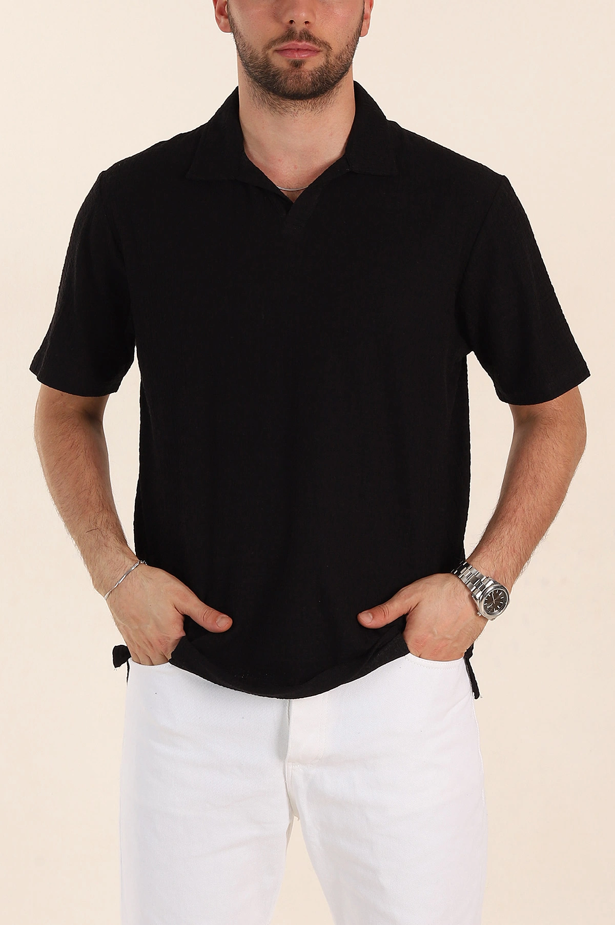 Siyah Relaxed Fit Kabartma Desenli Patlı Polo Yaka Erkek Tişört 358279