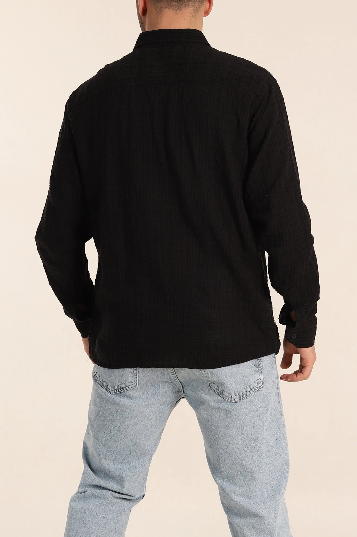 Siyah Relaxed Fit Keten Kare Dokulu Ata Yaka Erkek Gömlek 339177