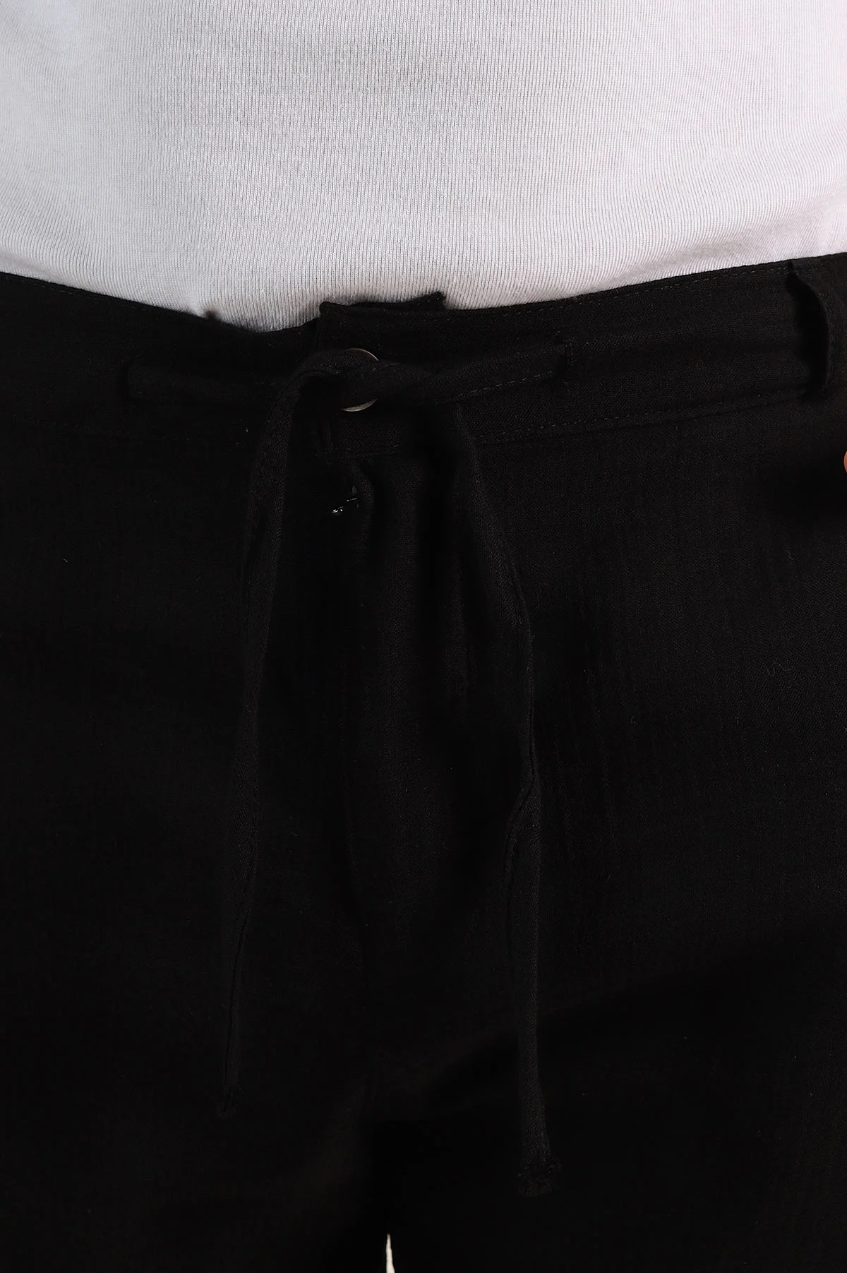 Siyah Relaxed Fit Müslin Keten Bel Arkası Lastikli Erkek Şort 386176
