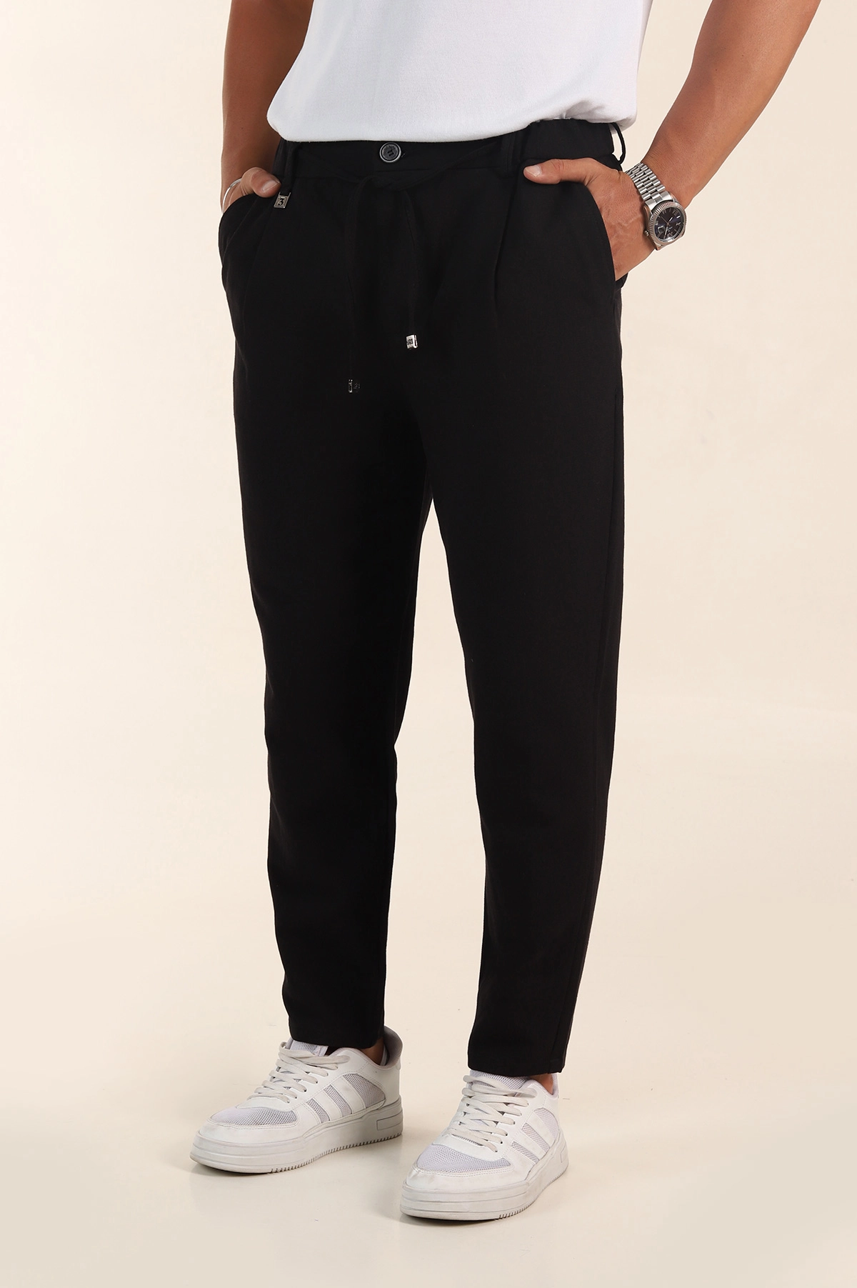 Siyah Relaxed Fit Pile Detaylı Bel Arkası Lastikli Erkek Pantolon 380901