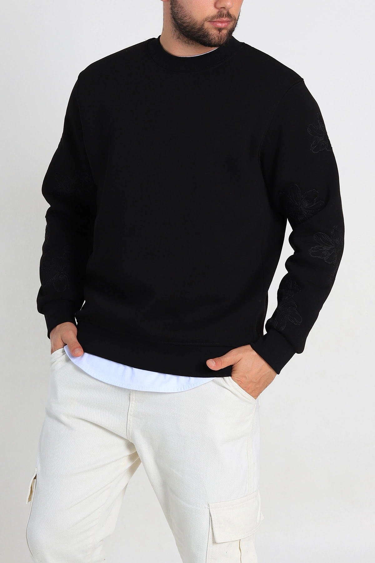Siyah Relaxed Fit Üç İp Şardonlu Nakış Detaylı Erkek Sweatshirt 311181