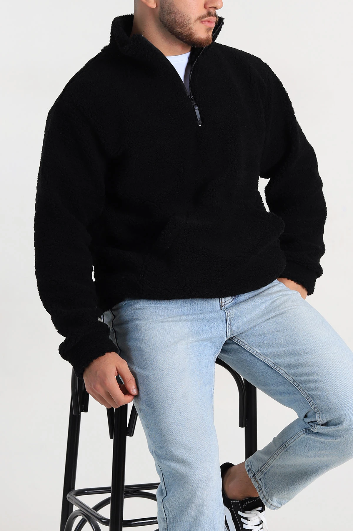 Siyah Relaxed Fit Yarım Fermuarlı Cep Detaylı Peluş Kanguru Sweatshirt 308905