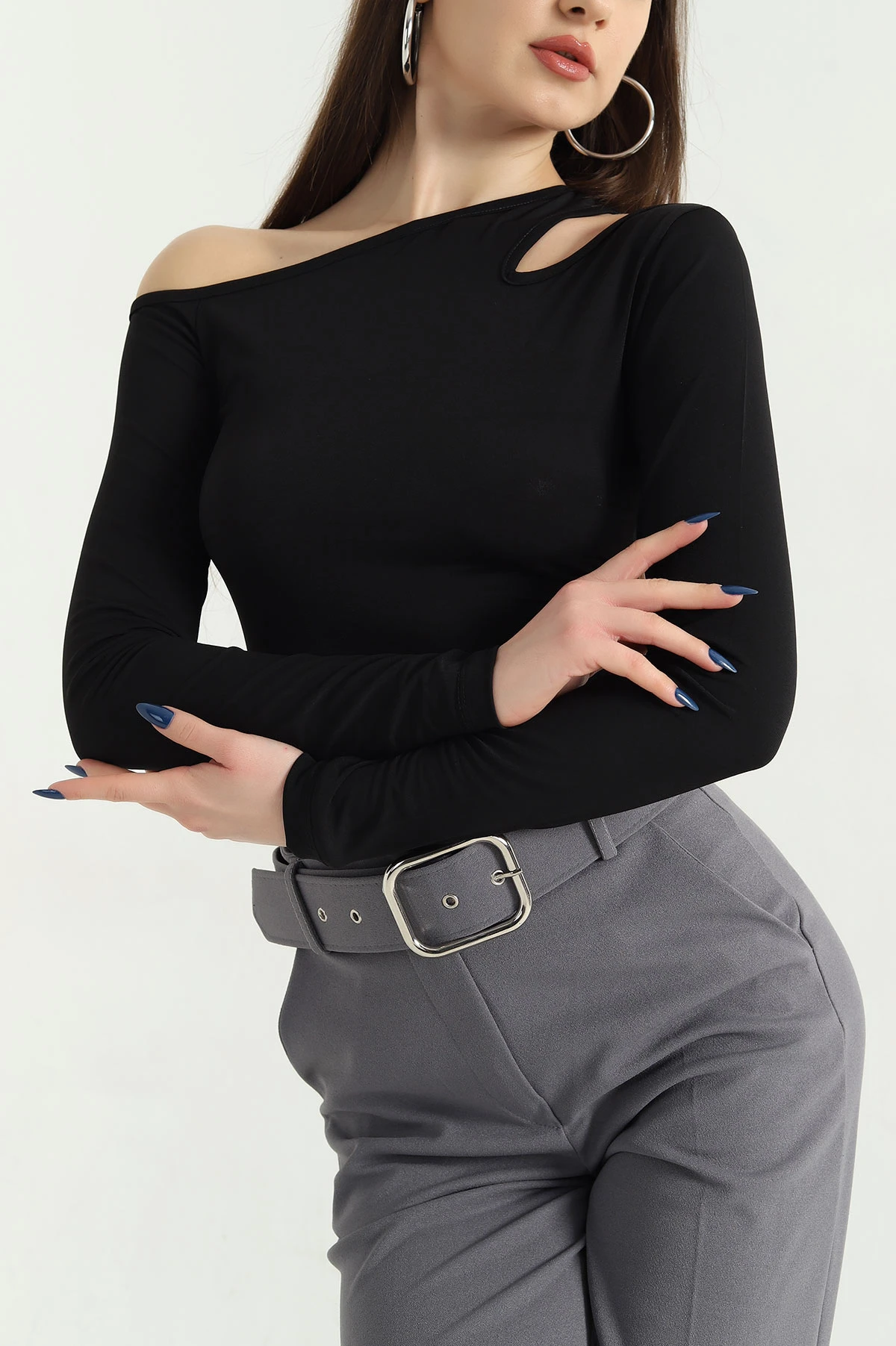 Siyah Sandy Kumaş Damla Detay Bluz 337990