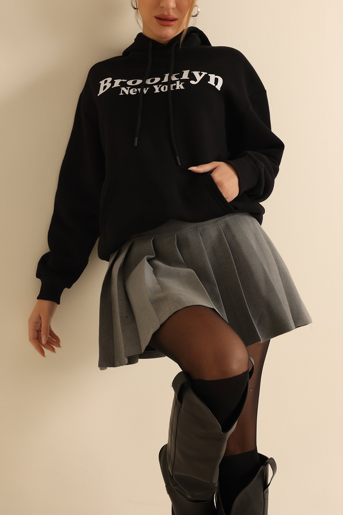 Siyah Şardonlu Baskılı Bayan Sweat 222039