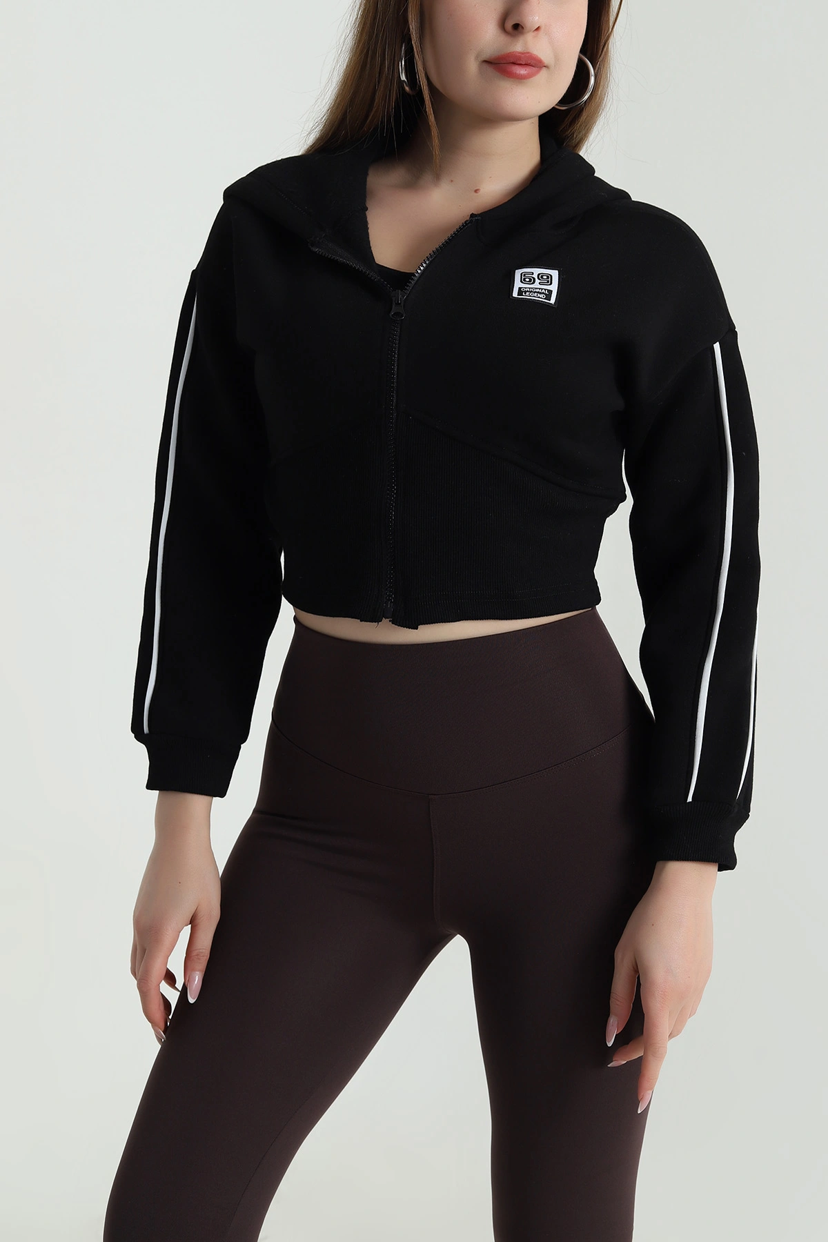 Siyah Şardonlu Crop Kadın Sweat 489184