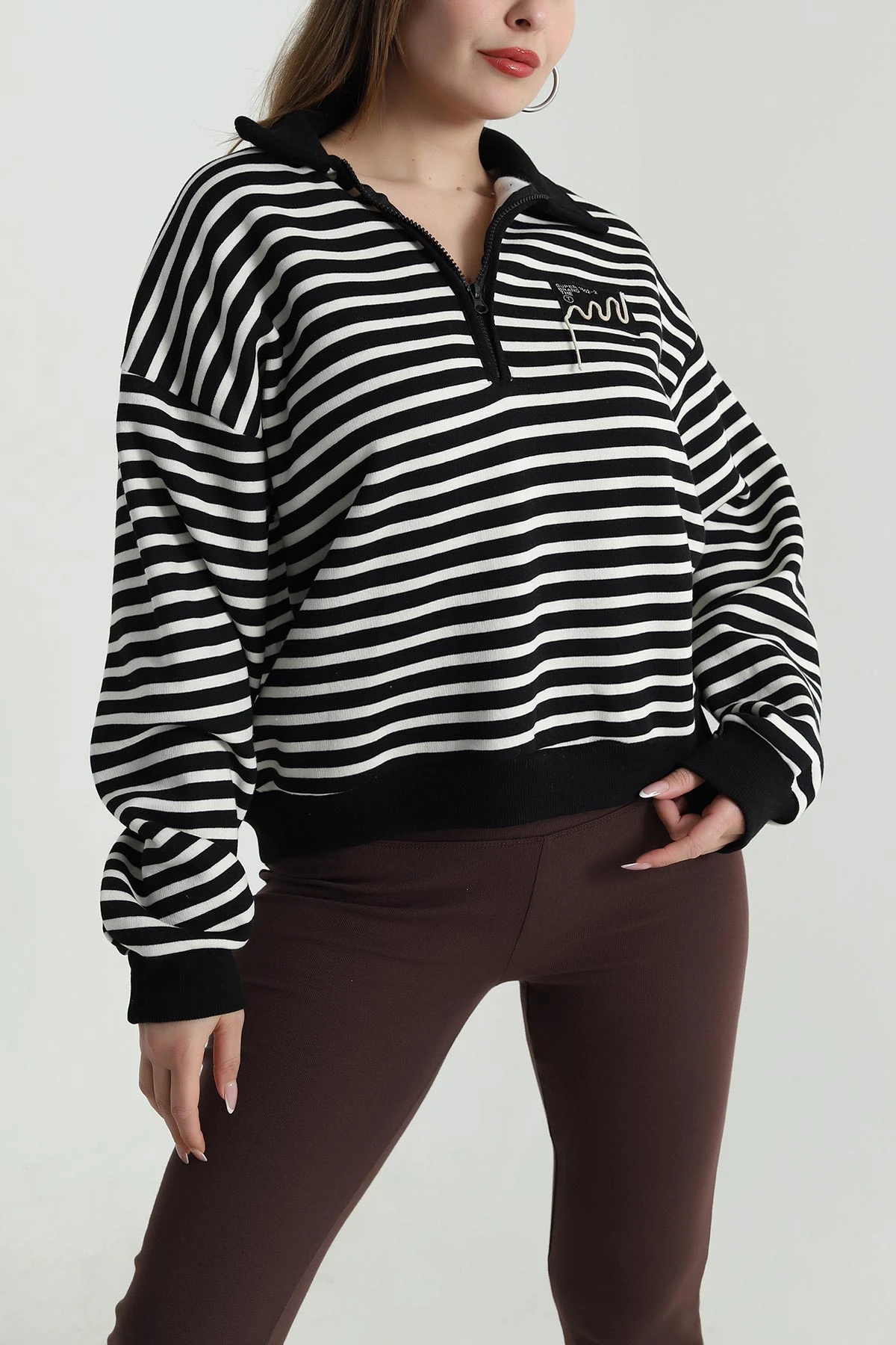 Siyah Şardonlu Polo Yaka Kadın Sweat 489513